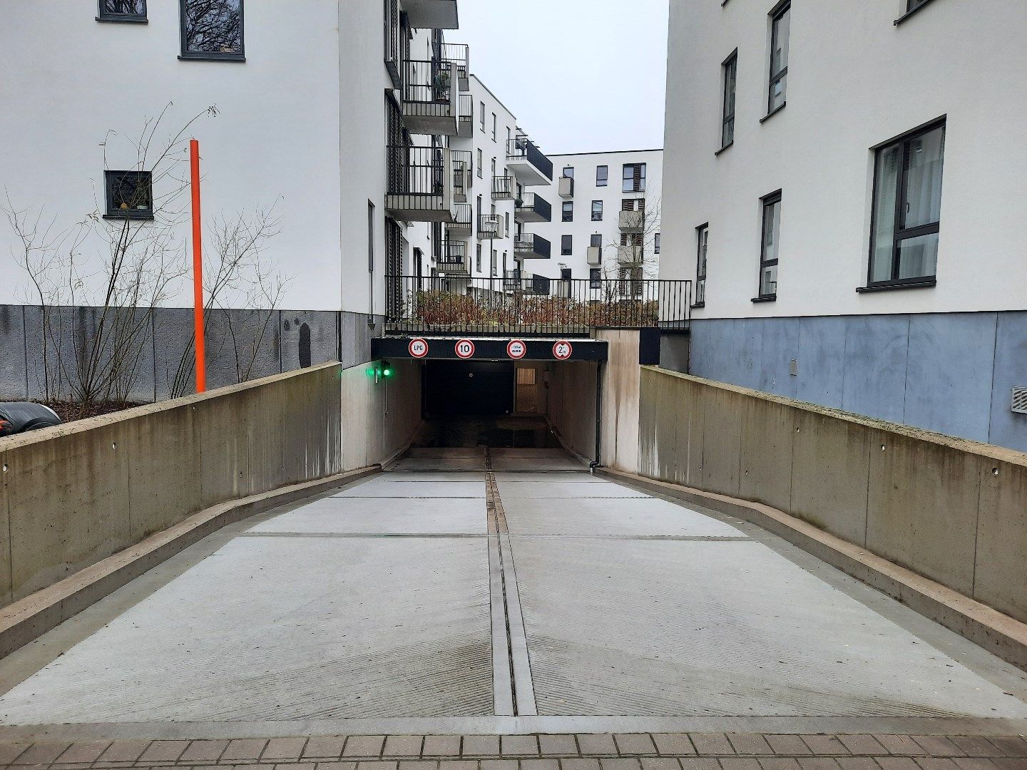 Parkeerplaats te huur Groebegrachtstraat 10 -/40 - 1500 Halle