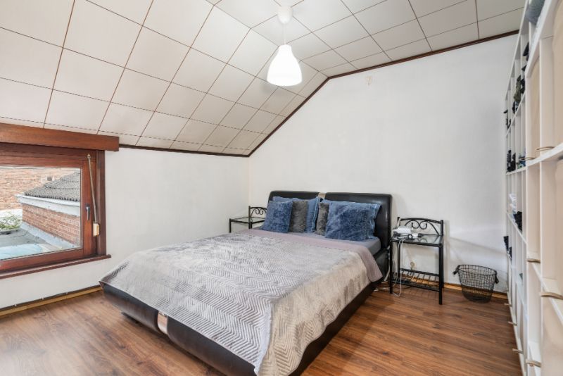 Woning aan de stadsrand foto 13