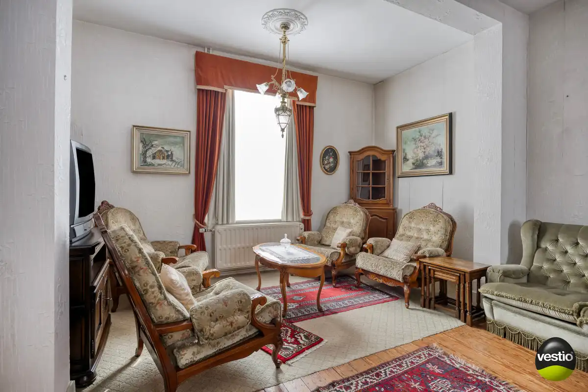 RUSTIG GELEGEN KARAKTERVOLLE AUTHENTIEKE WONING OP 6A85CA TE LAUW. foto 7