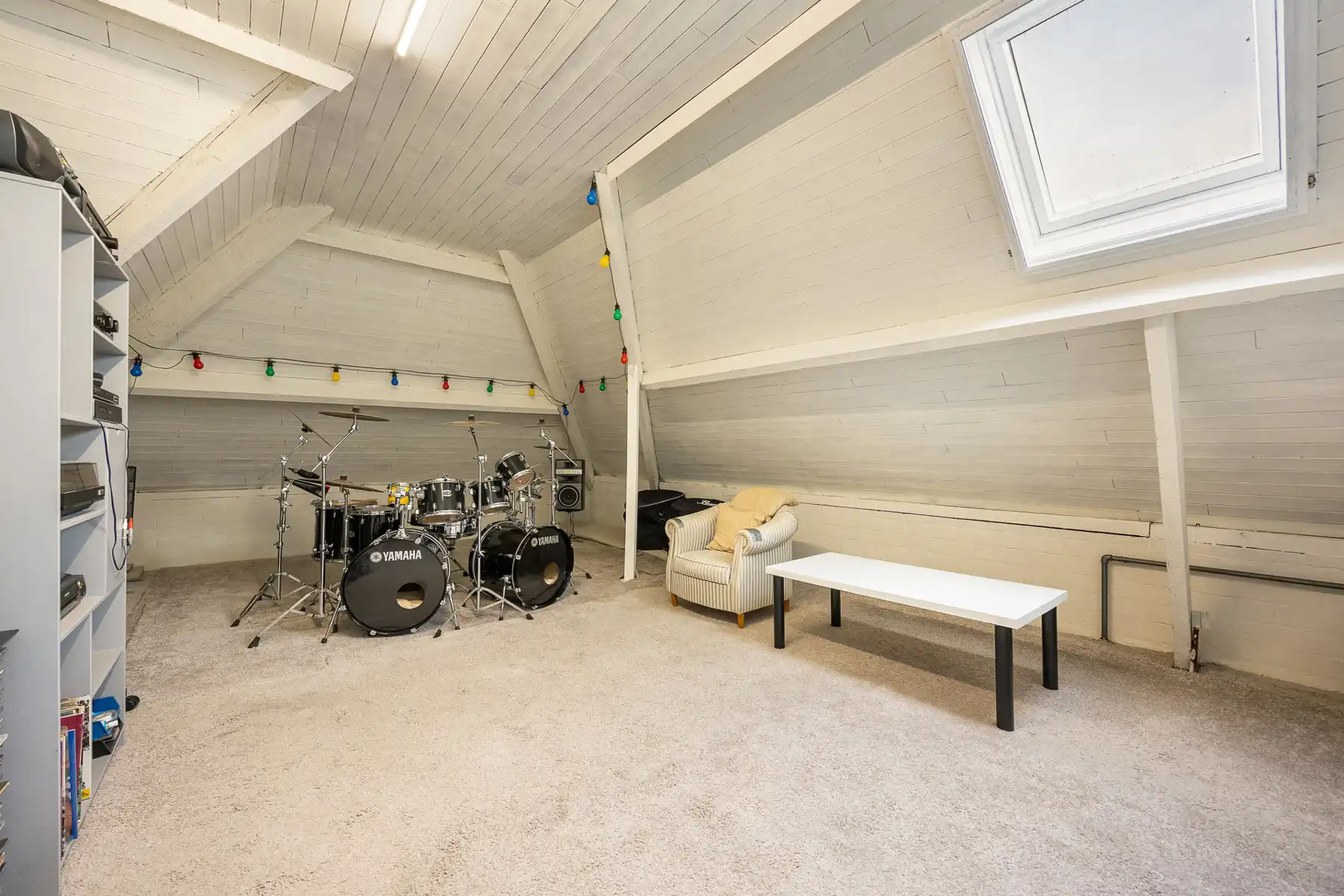 Verrassend ruime woning met 6 slaapkamers en 2 badkamers foto 22