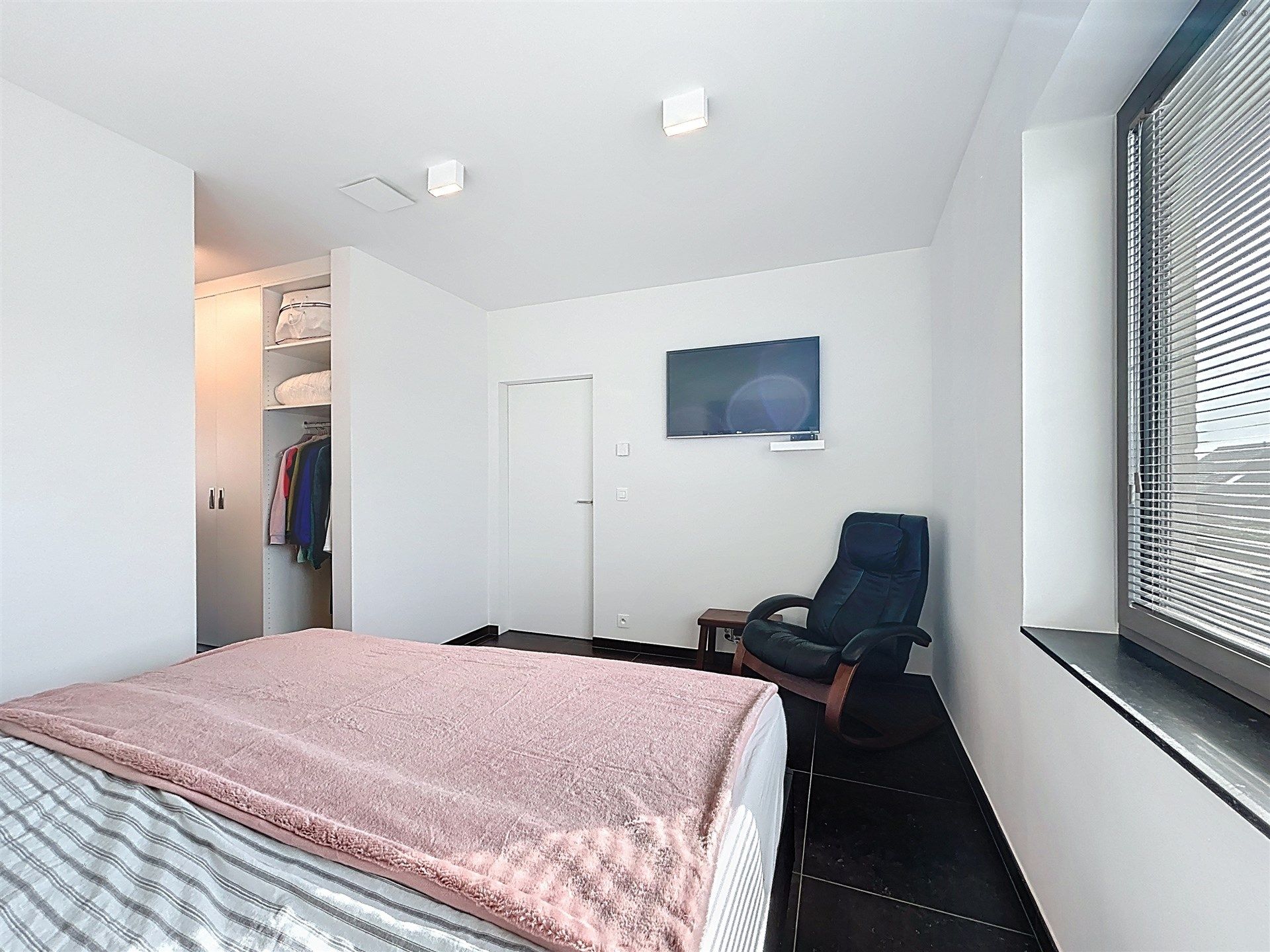 prachtige instapklare woning met garage   foto 13