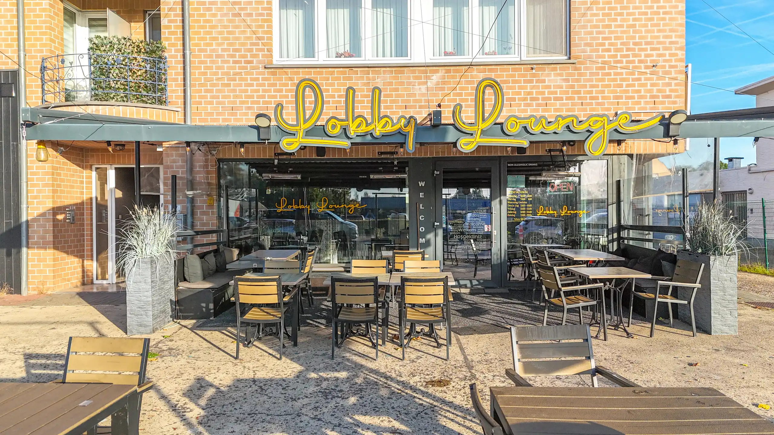 Stijlvol handelspand, 260m² op toplocatie in Heusden-Zolder! foto 13