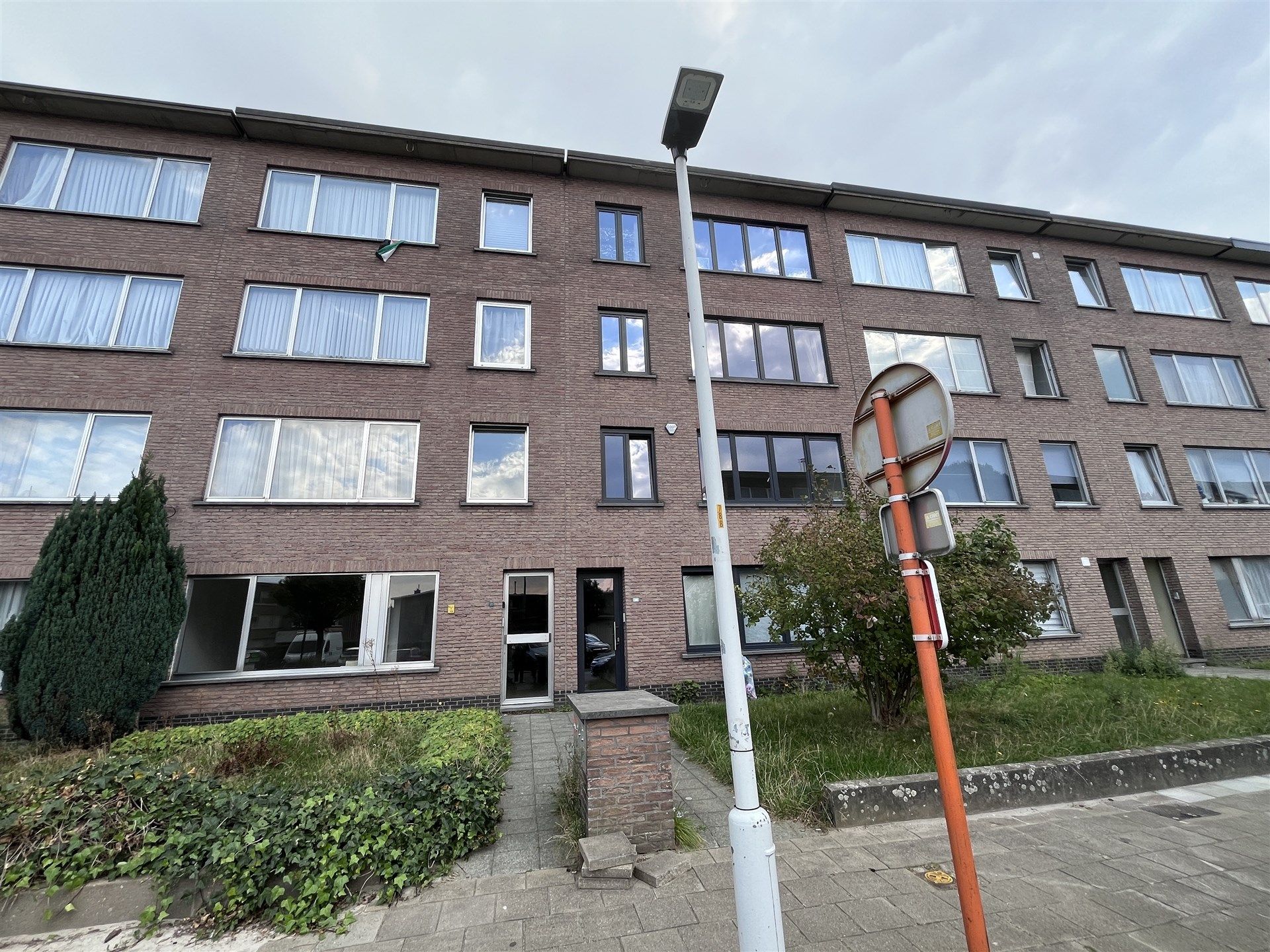 ()=>{if(producerUpdateValueVersion(node),producerAccessed(node),node.value===ERRORED)throw node.error;return node.value} Sprinkhaanveldestraat 24/2 - 2150 BORSBEEK
