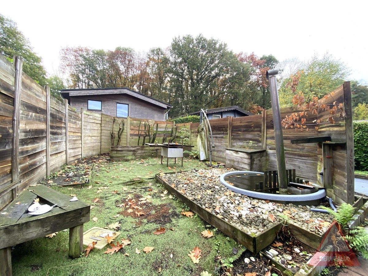 Zonnebeke – Gezellige chalet in groene omgeving foto 14