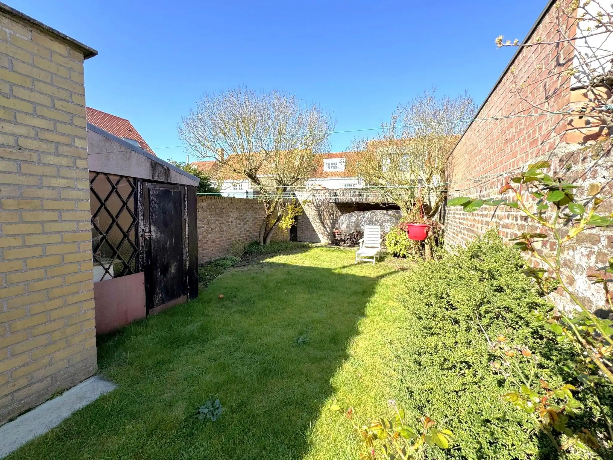 Woning met zonnige tuin en 4 slaapkamers in Oud-Knokke foto 11