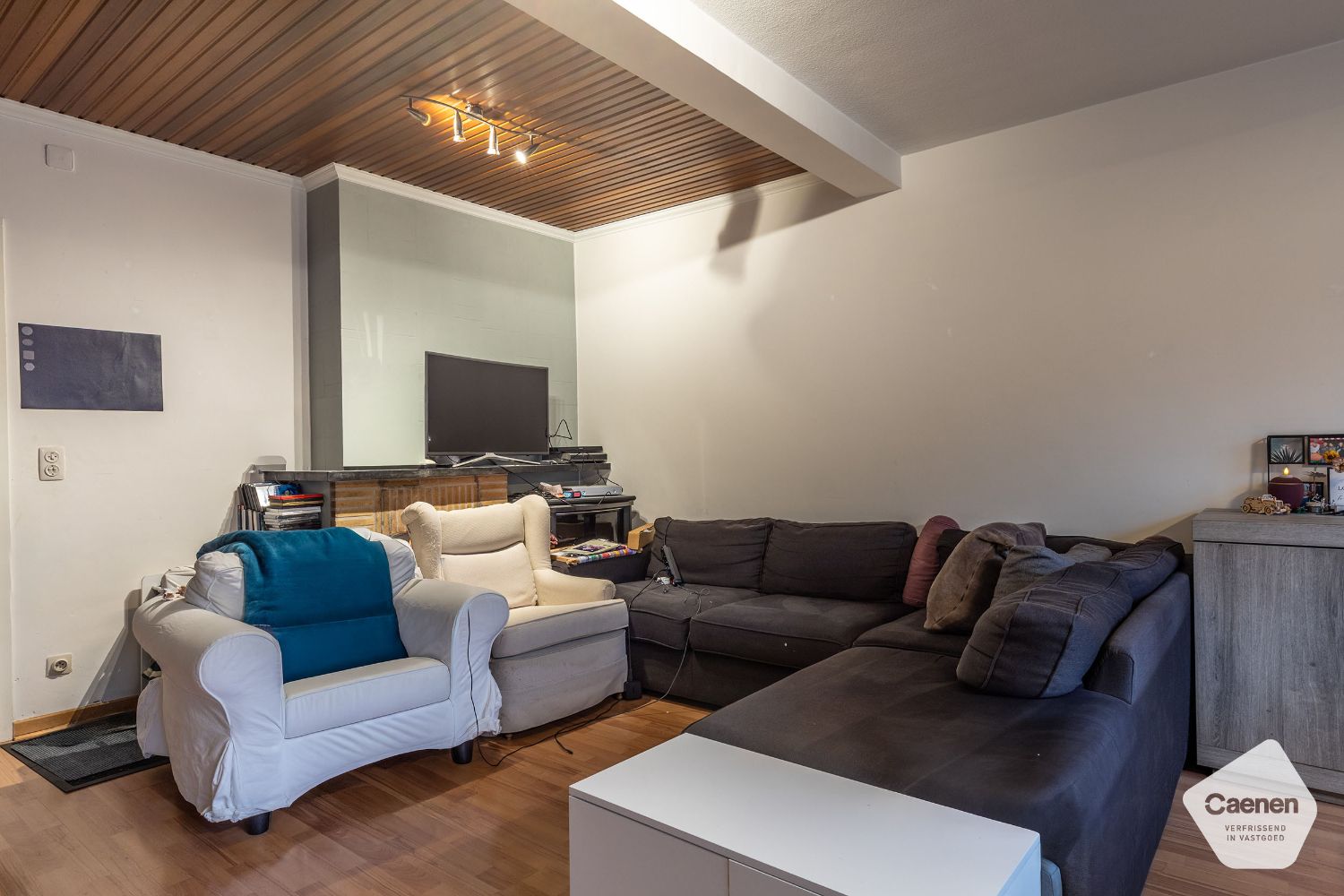 LEUK & ENERGIEZUINIG APPARTEMENT in het hartje van Oostkamp centrum met 2 slaapkamers. foto 4