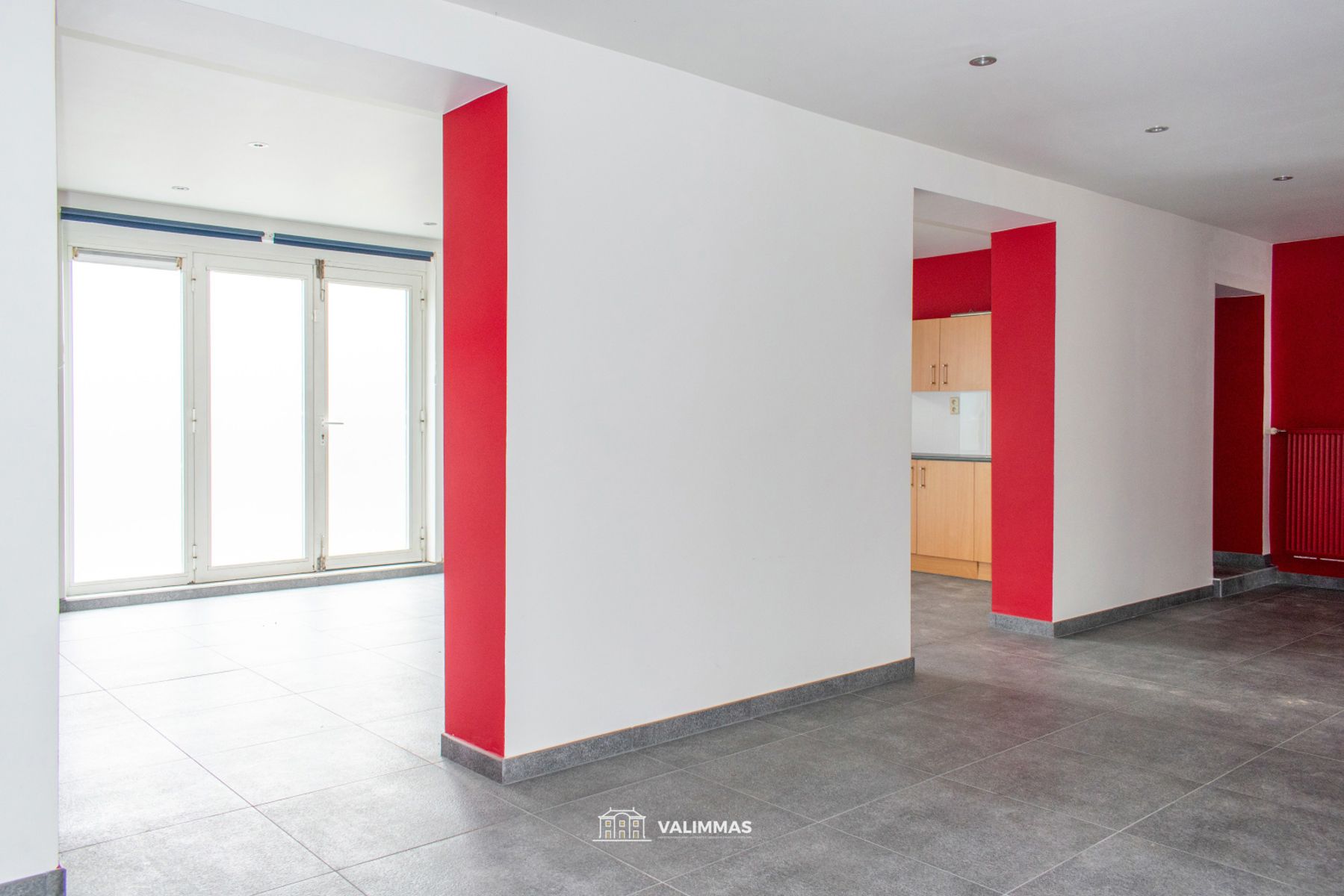 Commercieel gelegen (handels)woning met tuintje... foto 9