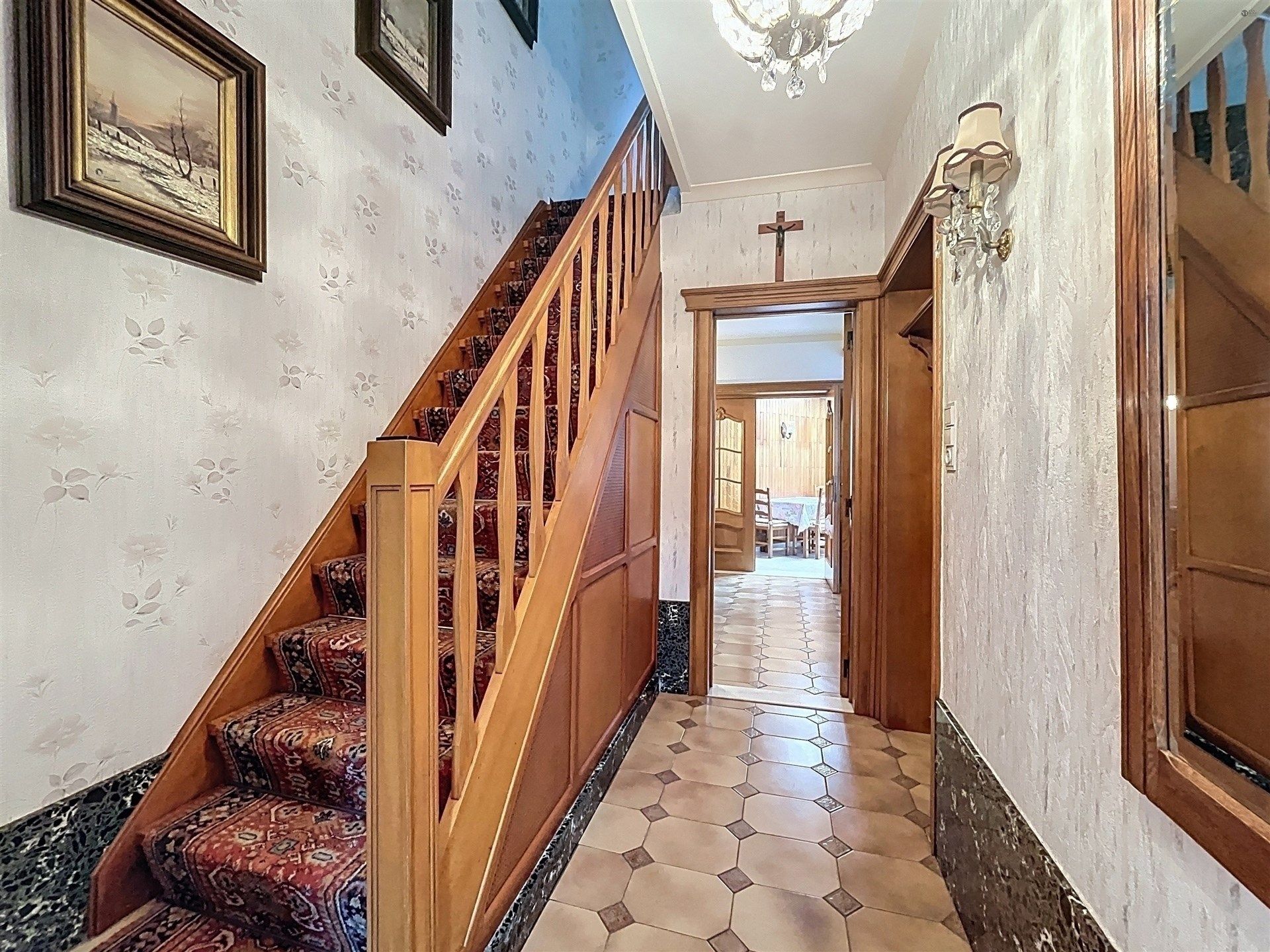 Ruime woning met aparte garage te Kieldrecht foto 6