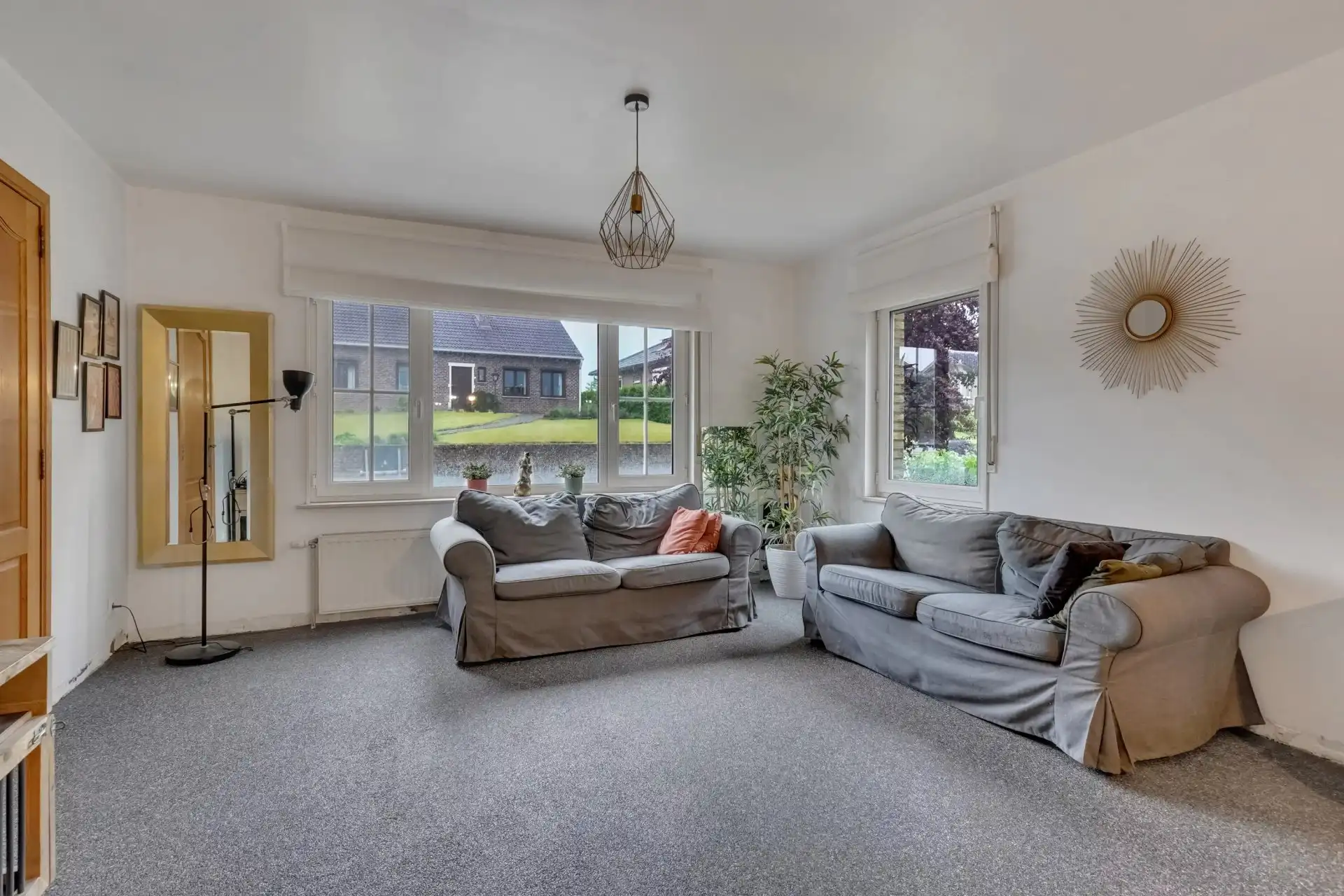 Ruime meergezinswoning met twee appartementen foto 4