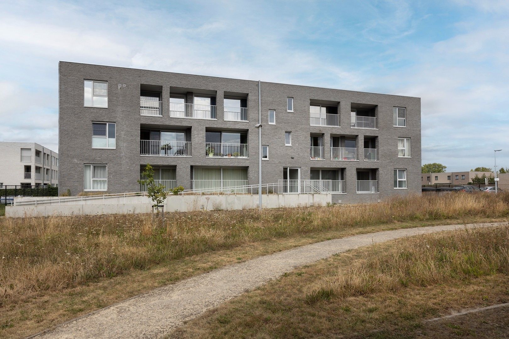 Rustig gelegen recent appartement met twee slaapkamers. foto 10