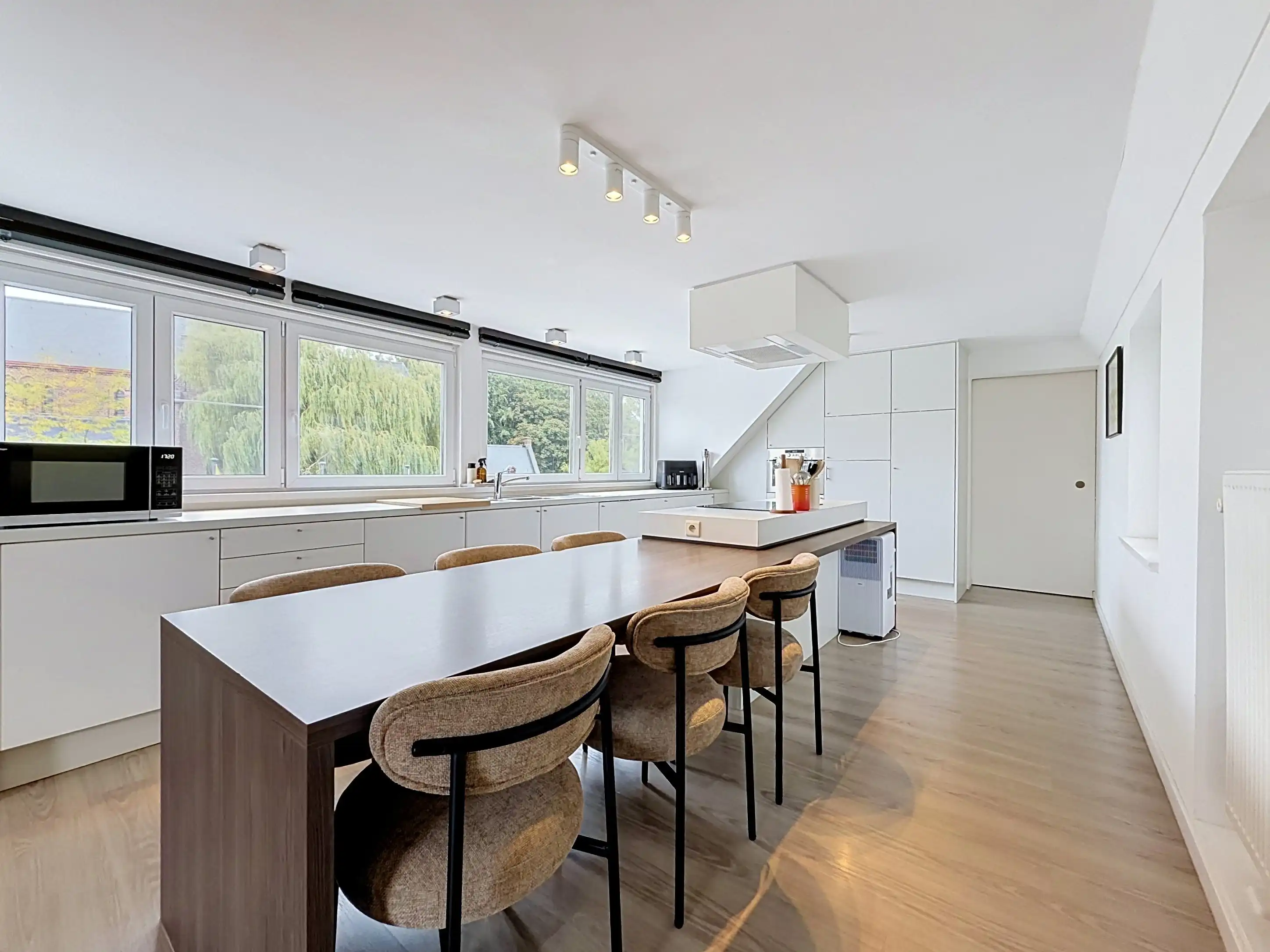 Stijlvol appartement te koop in Marke met 2 slaapkamers, moderne keuken en een comfortabele indeling! foto 6