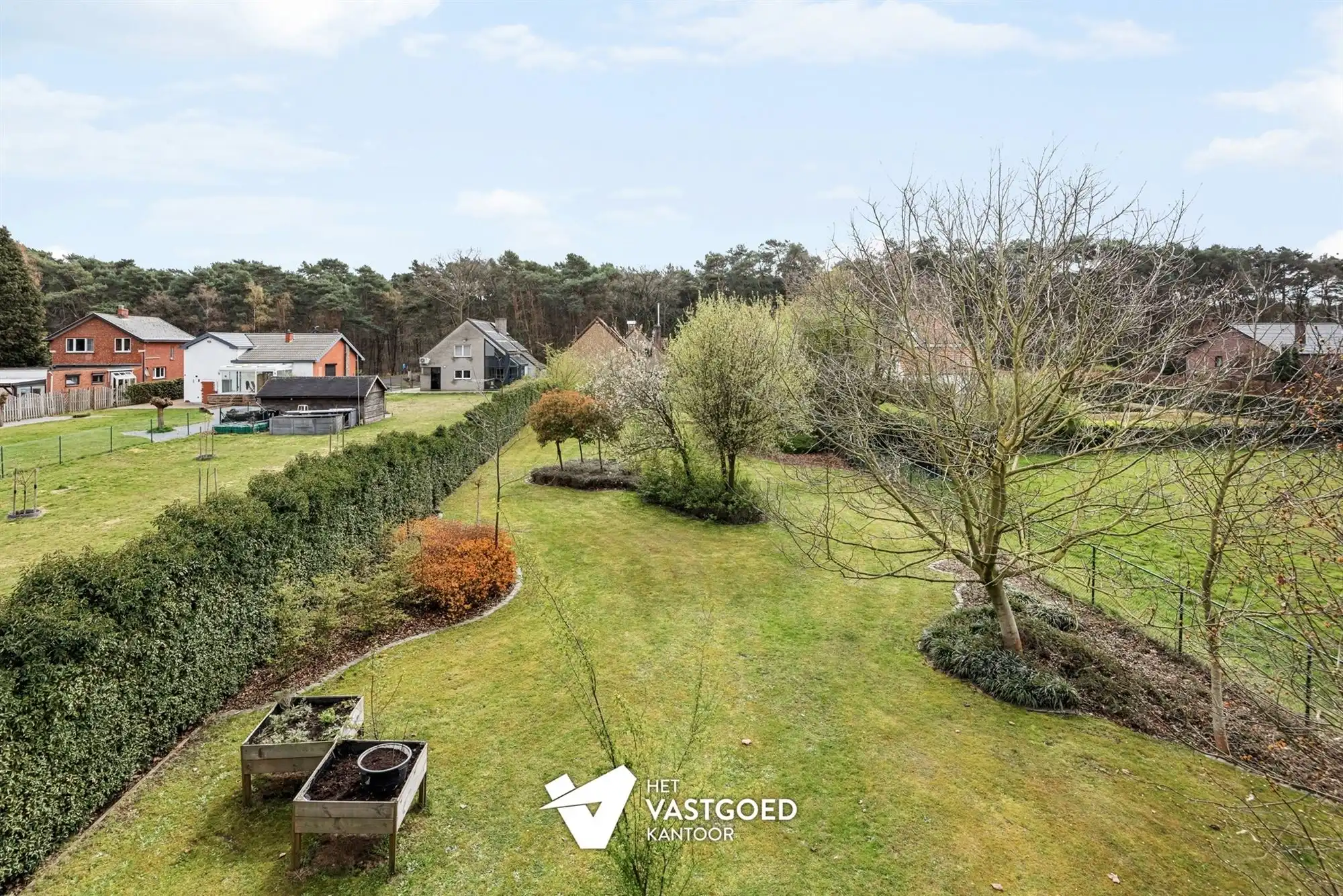 PERFECT ONDERHOUDEN WONING MET 6 SLAAPKAMERS EN WERKHUIS/GARAGE IN GROENE OMGEVING TE VIVERSEL foto 29