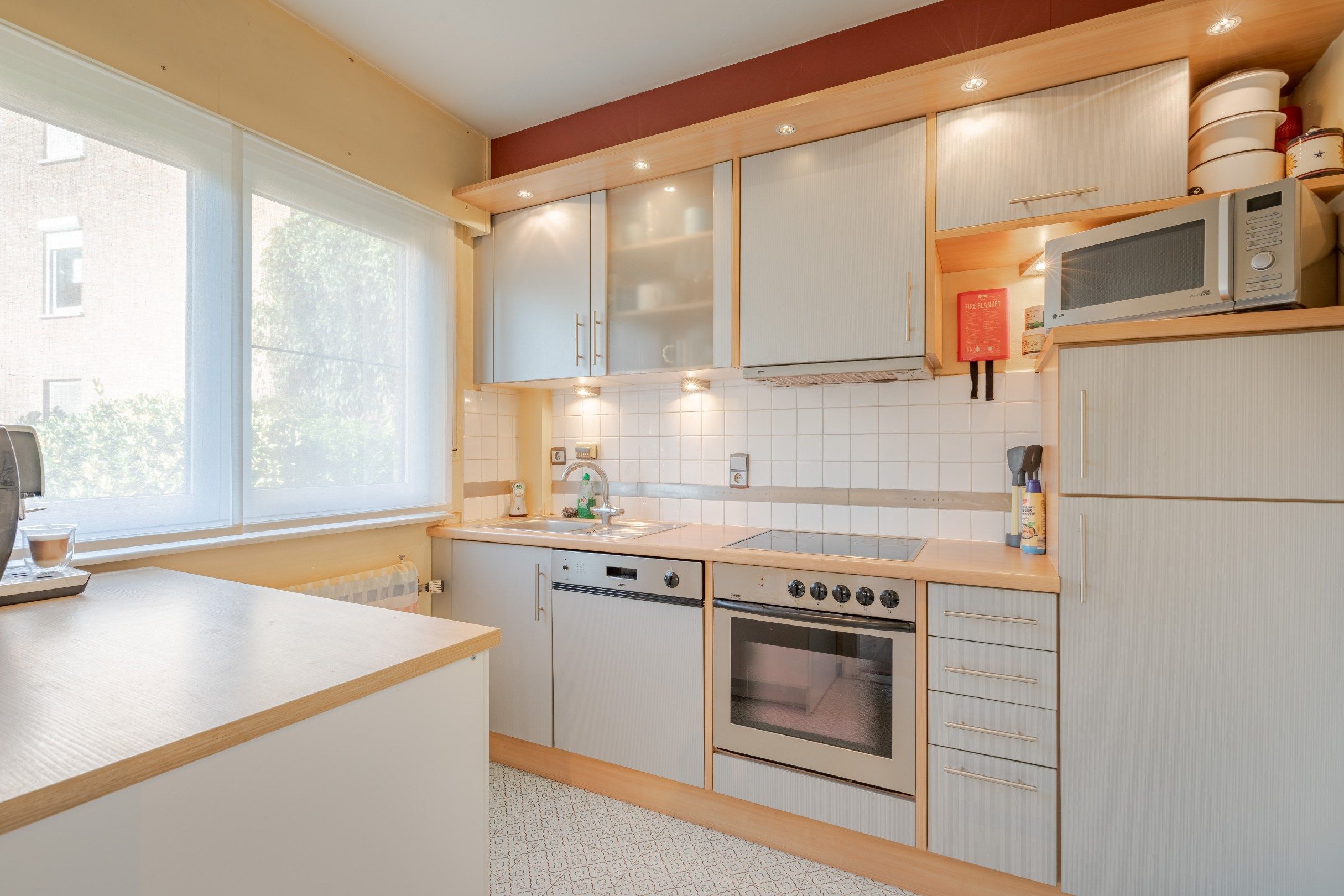 Knap gelijkvloers appartement met terras! foto 9