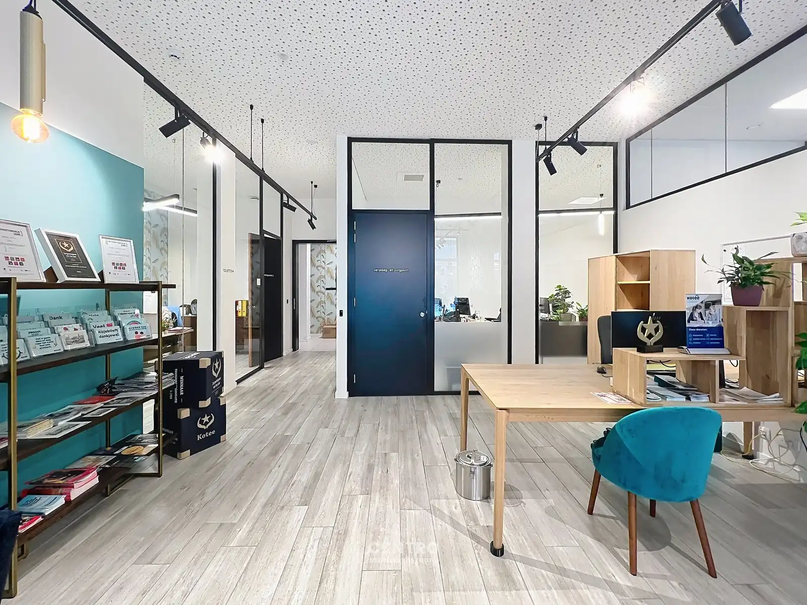 Modern kantoor (± 825 m²)  met 20 ondergrondse  parkeerplaatsen op een rustige, vlot bereikbare locatie te Roeselare (Noordhof), ideaal voor vrije beroepen en zelfstandigen. foto 5