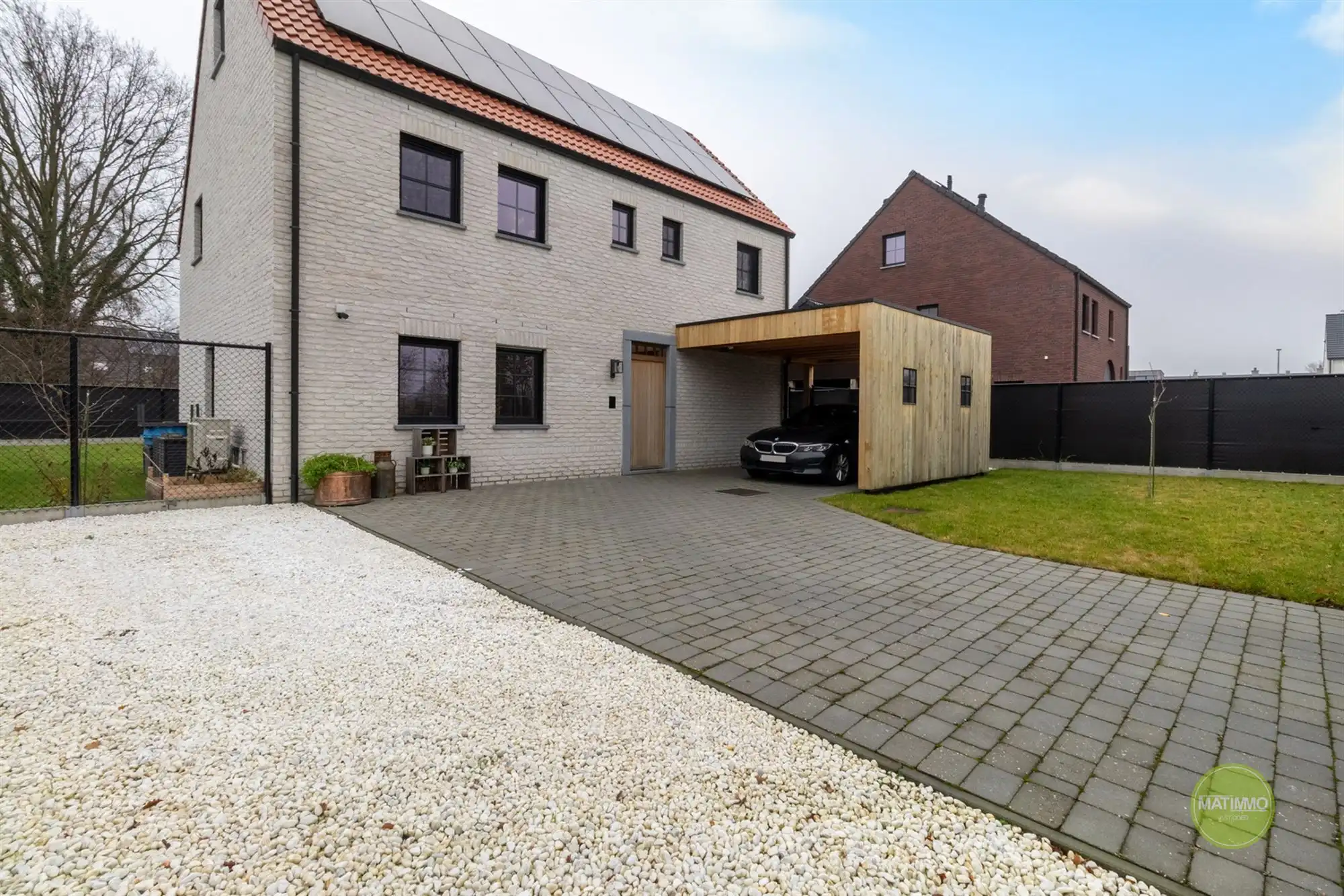 Stijlvolle BEN-woning in landelijke stijl in Mol-Sluis foto {{pictureIndex}}