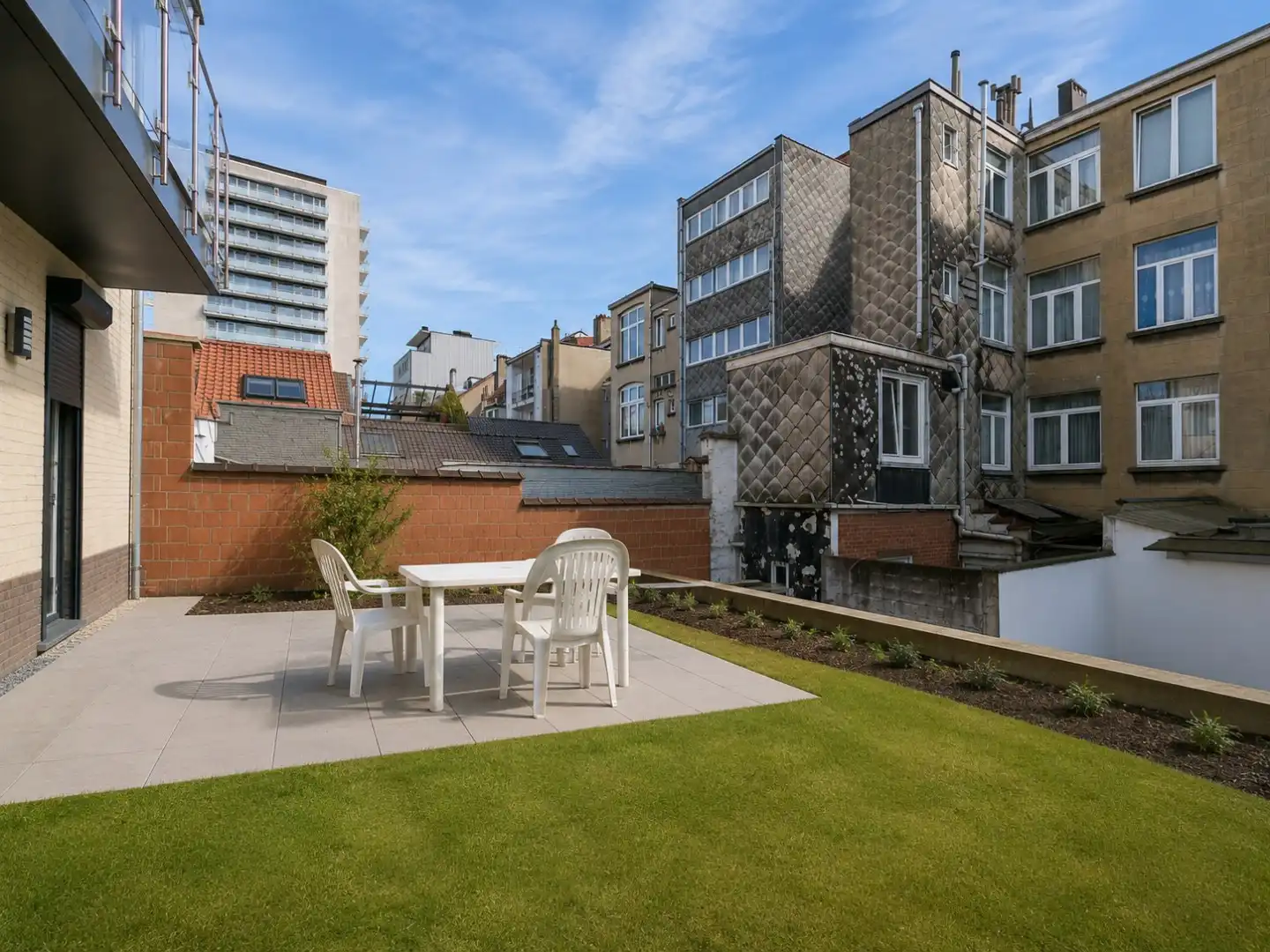 RECENTE OPBRENGSTEIGENDOM MET 2 APPARTEMENTEN! foto 5