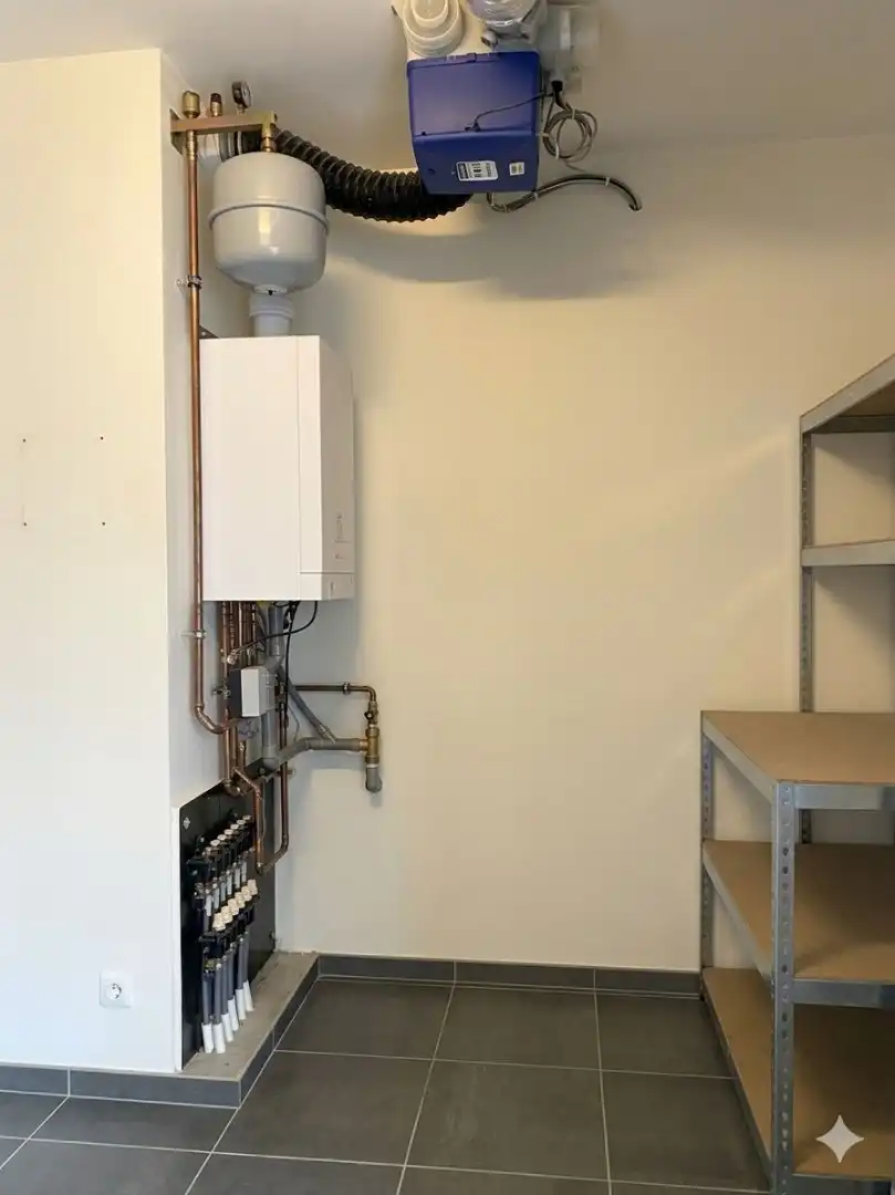 STIJLVOL, LUXUEUZE AFWERKING, TERRAS, GARAGE EN ZO VEEL MEER!! foto 5