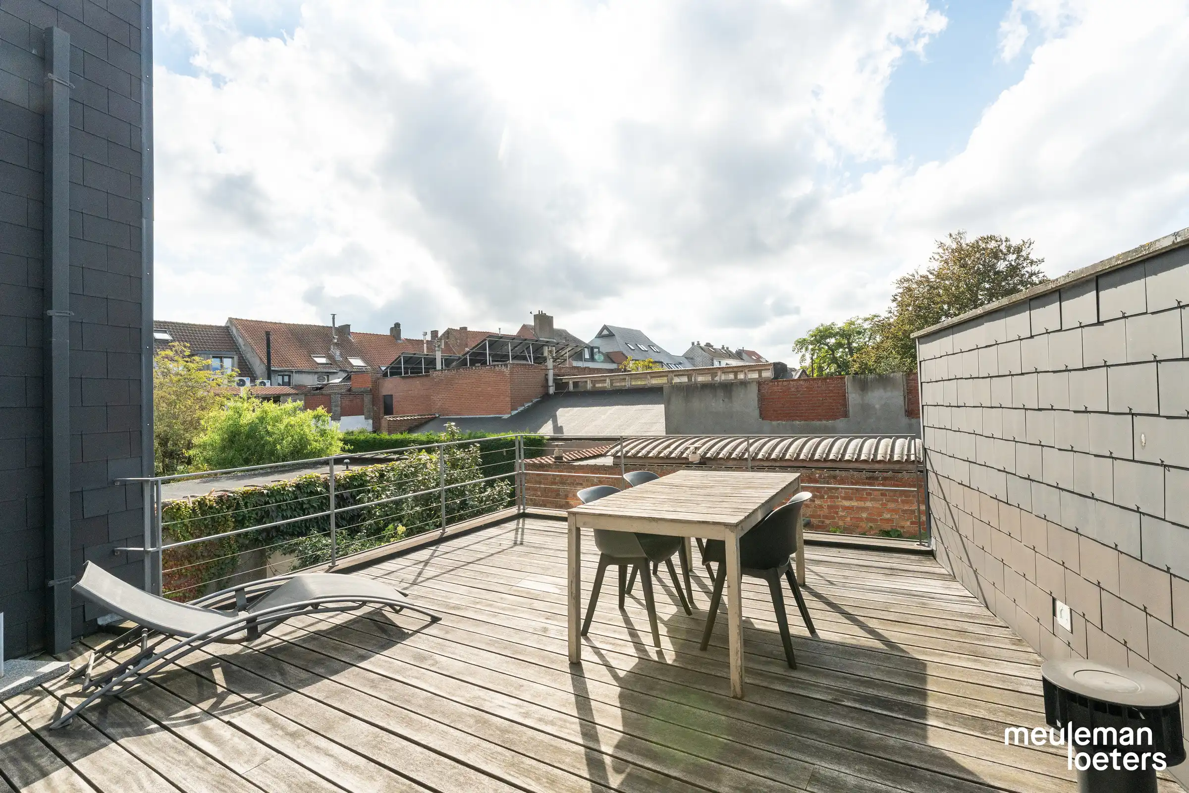 Instapklare woning met combinatiemogelijkheden wonen en werken foto 6