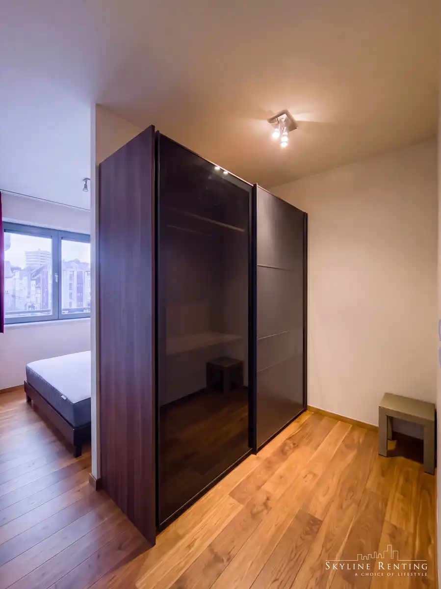 Prachtig gemeubeld appartement met 2 KAMERS + 2 badkamers foto 10