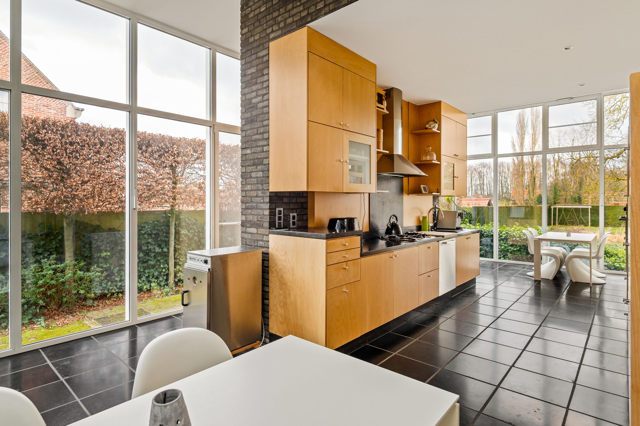 Bijzondere instapklare woning op een prachtig perceel. foto 15