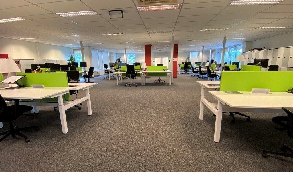 Burelen te huur in kantorencomplex Portalis aan E40 in Gent foto 8