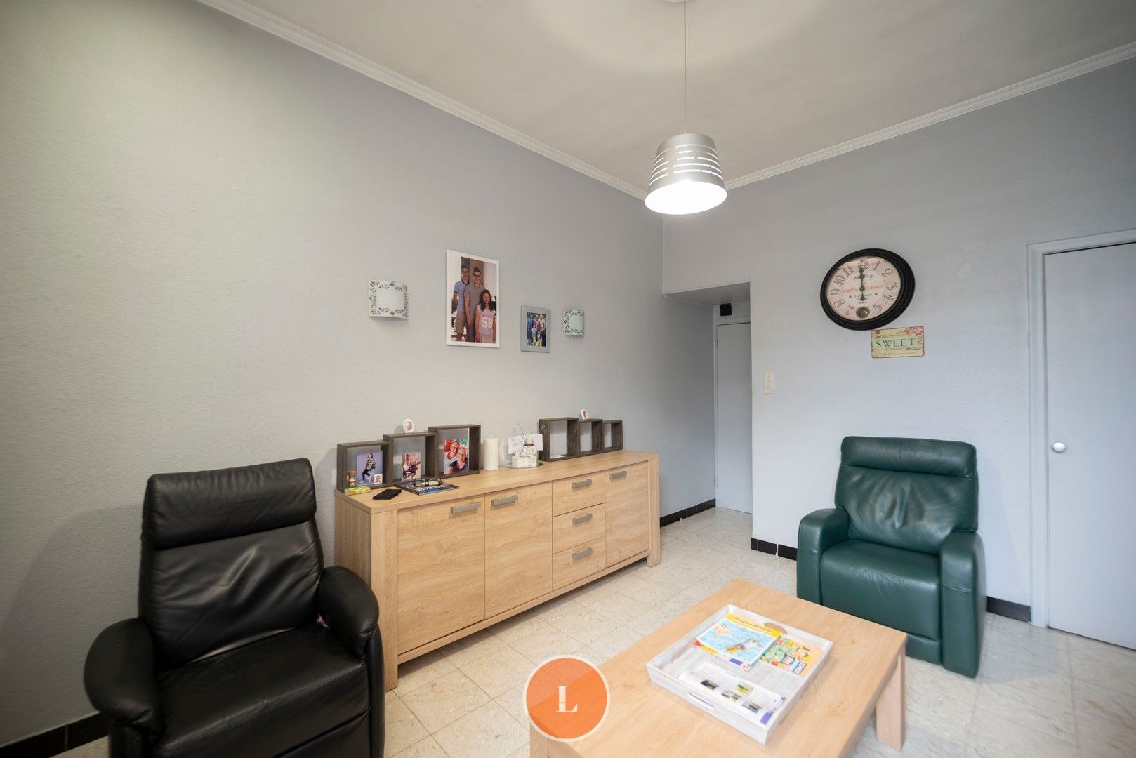 Te renoveren woning te koop in centrum Menen foto 3