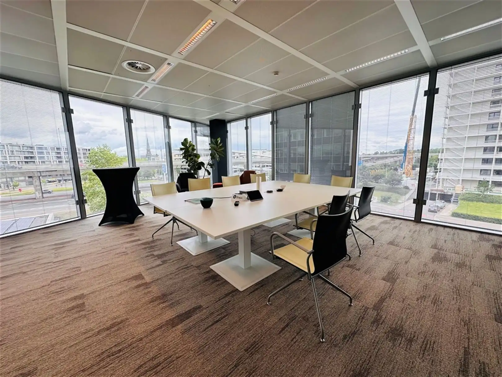 Kantoren aan het op- en afrittencomplex Gent-Zuid vanaf 437m² tot 2.136 m² foto 10