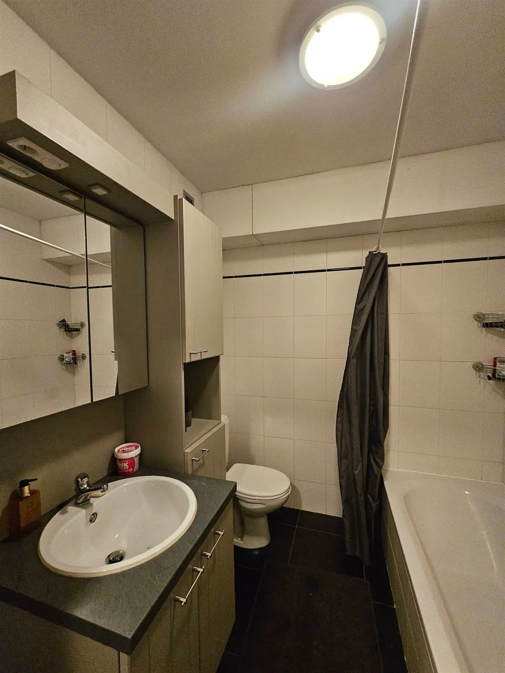 Gelijkvloersappartement met 1 slpks, tuin en garage. foto 6