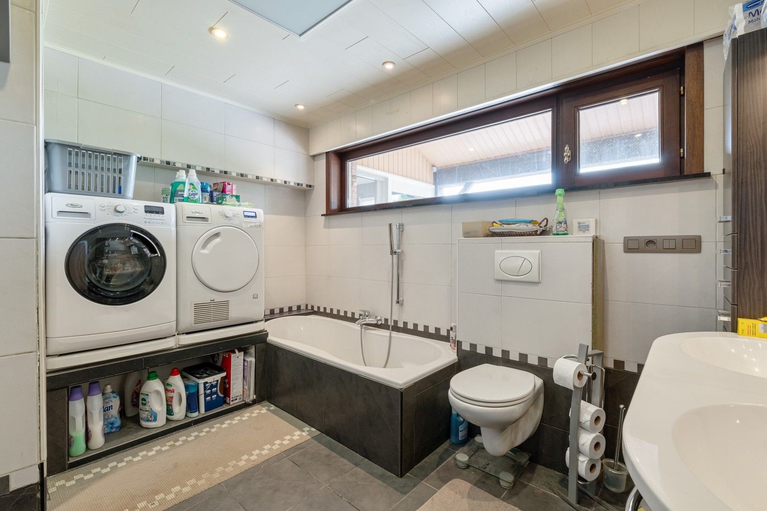 Ruime, energiezuinige gezinswoning met landelijke charme in Westerlo foto 18