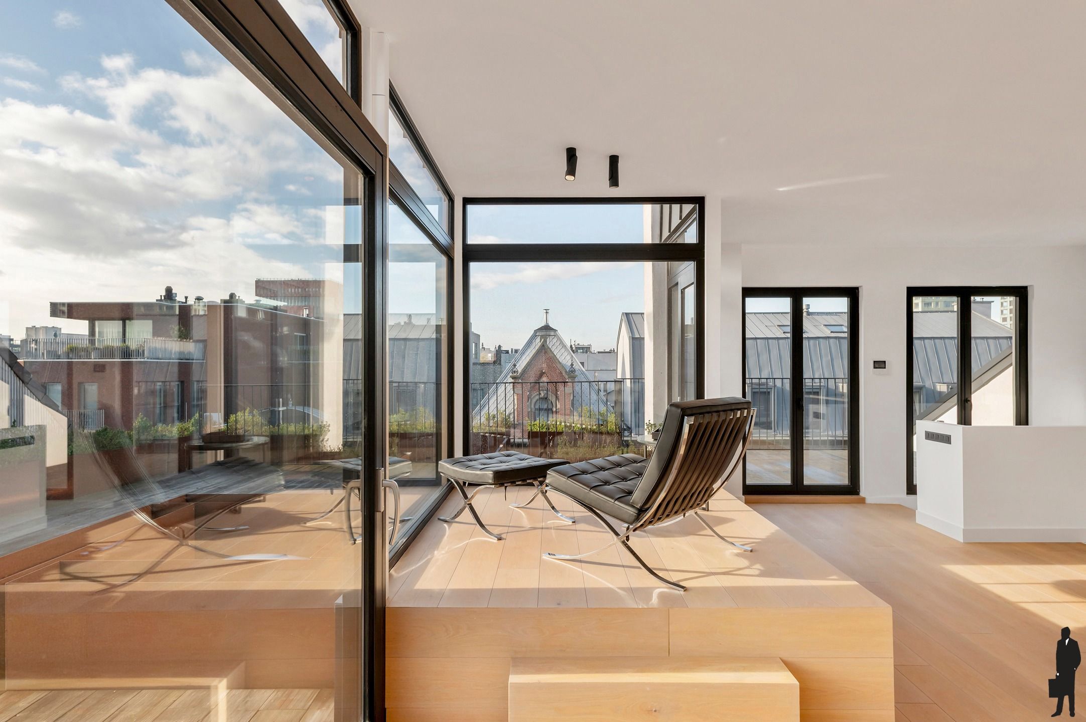 Uniek duplex-penthouse met indrukwekkend terras, gelegen op een absolute toplocatie op ’t Eilandje foto 4