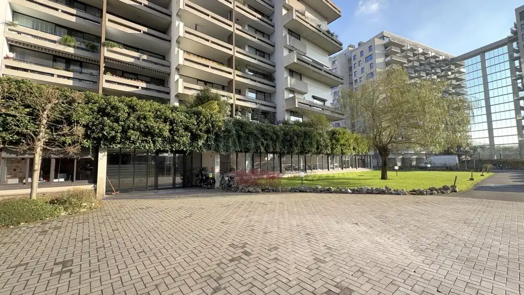 Kantoor te koop in residentie Hertogenpark te Antwerpen foto 2