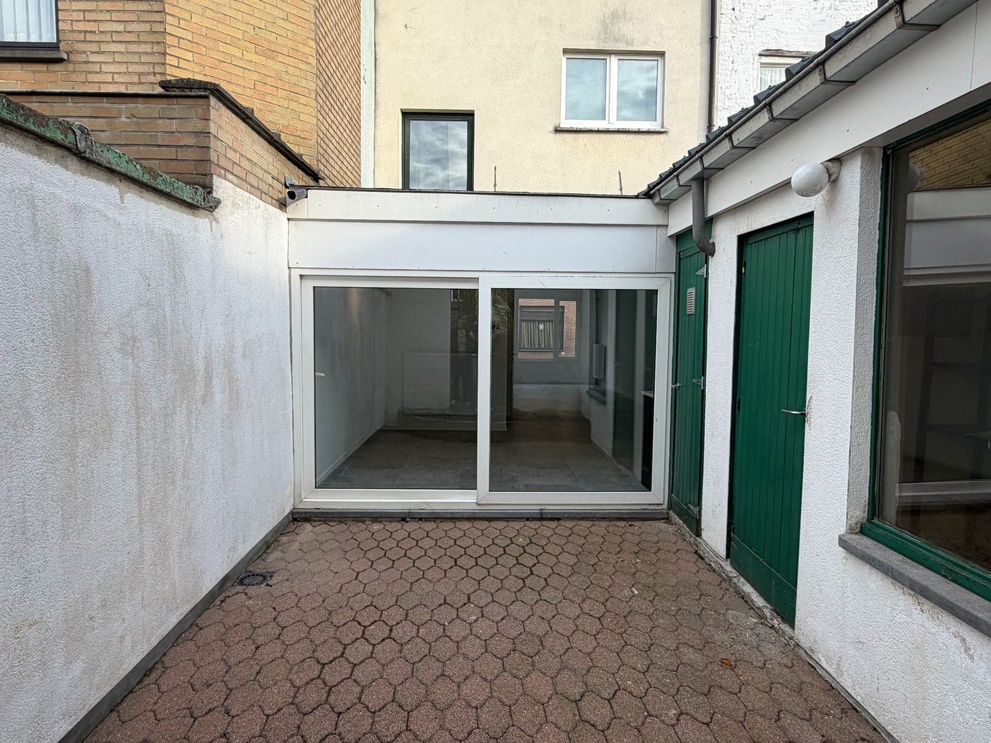 Recent gerenoveerd appartement te huur in Gent foto 19