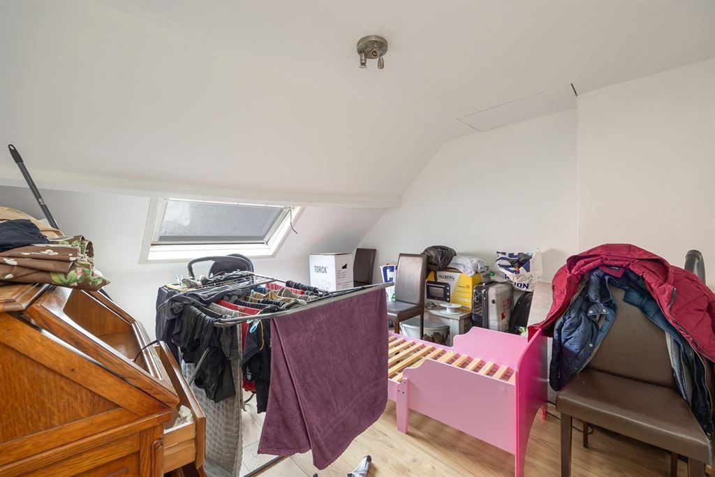 Handelswoning met op heden 2 units foto 24