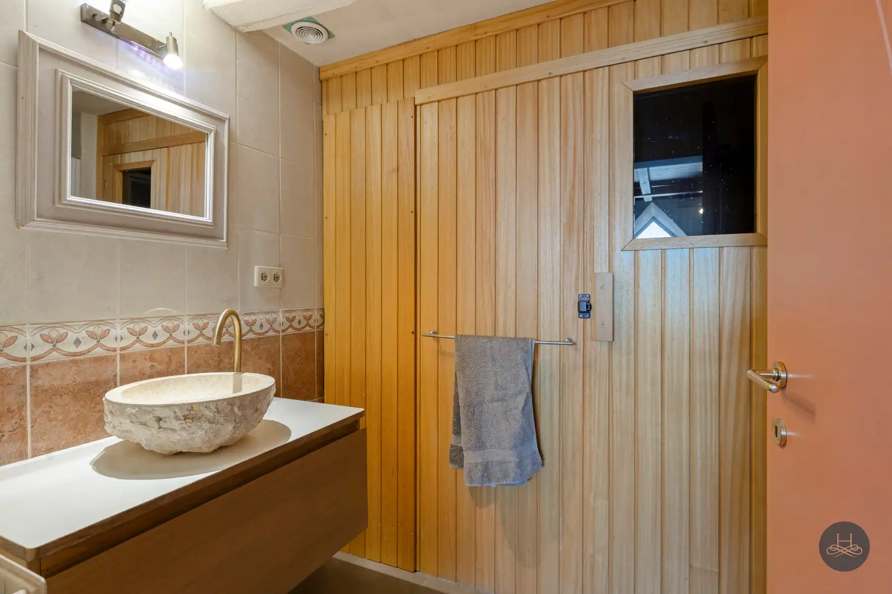 Prachtige duplex in historische Dossin Kazerne foto 17