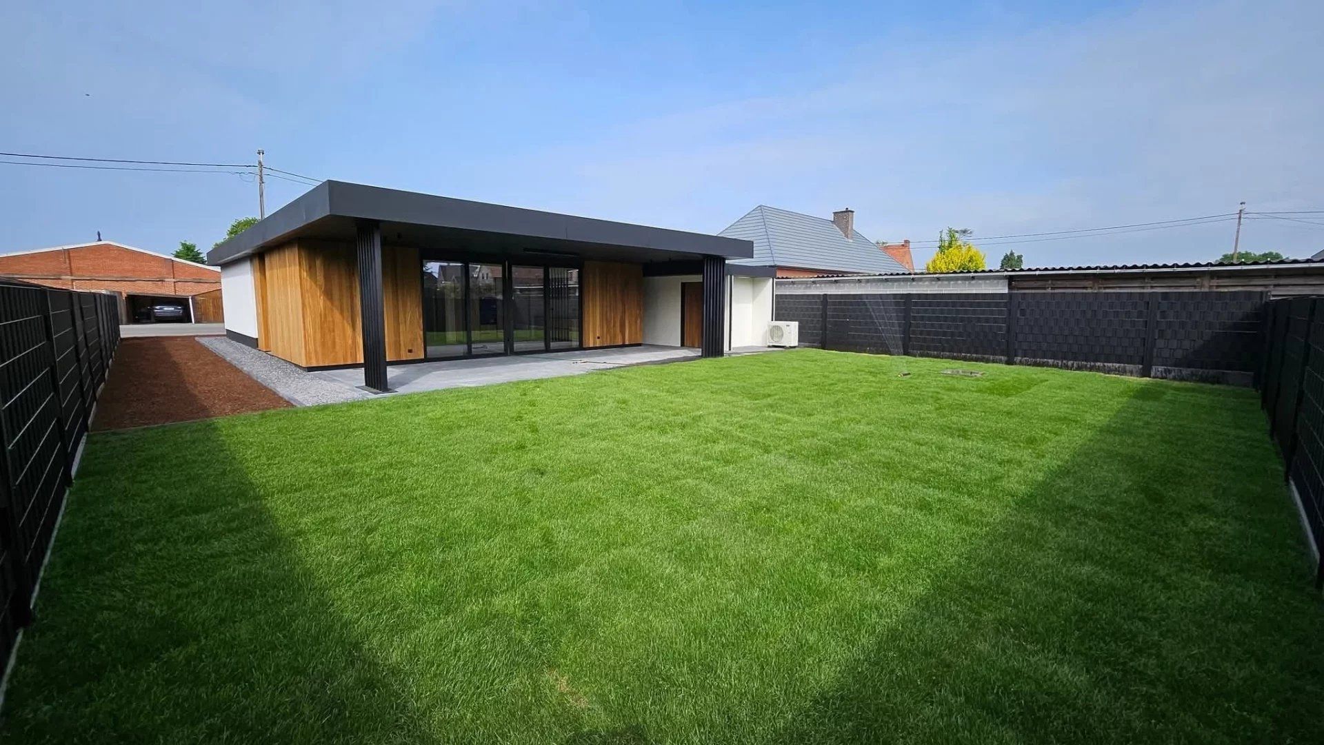 Nieuwbouw BEN woning met 2 ruime slaapkamers op gezellig perceel voorzien van alle luxe foto 2