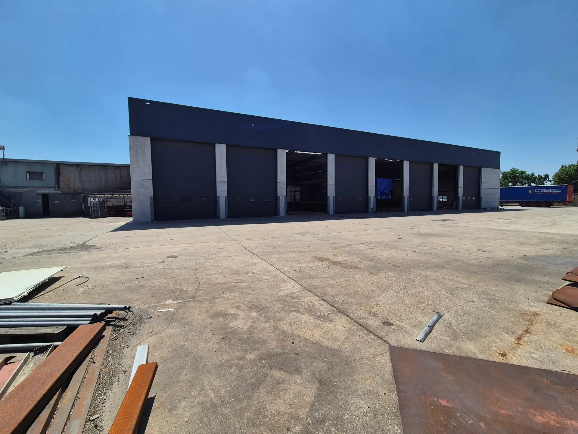Te koop: 5.433m² bedrijfsruimte te Bree foto 4