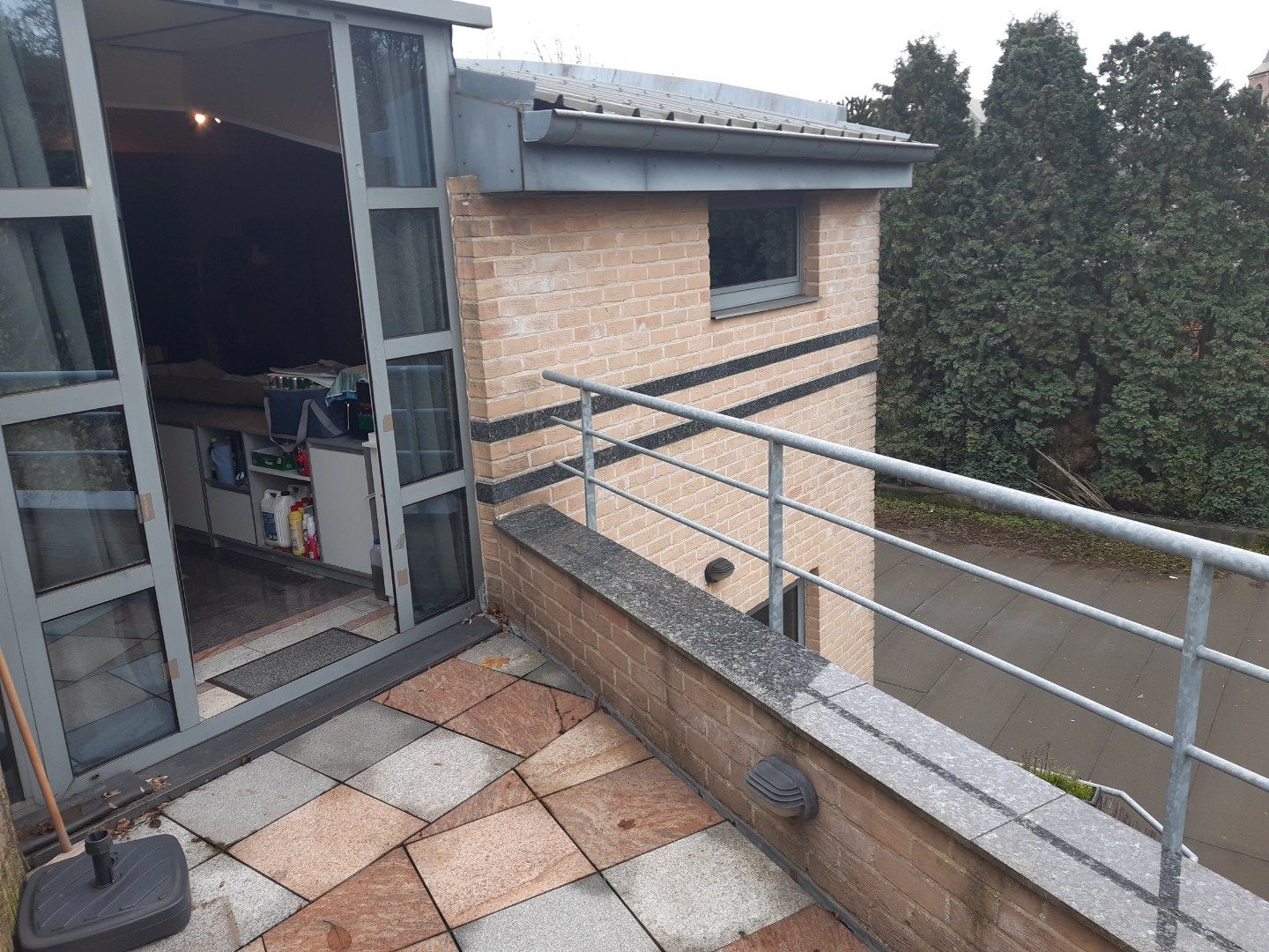 Gezellig 1 slpk-appartement met terras. foto 2