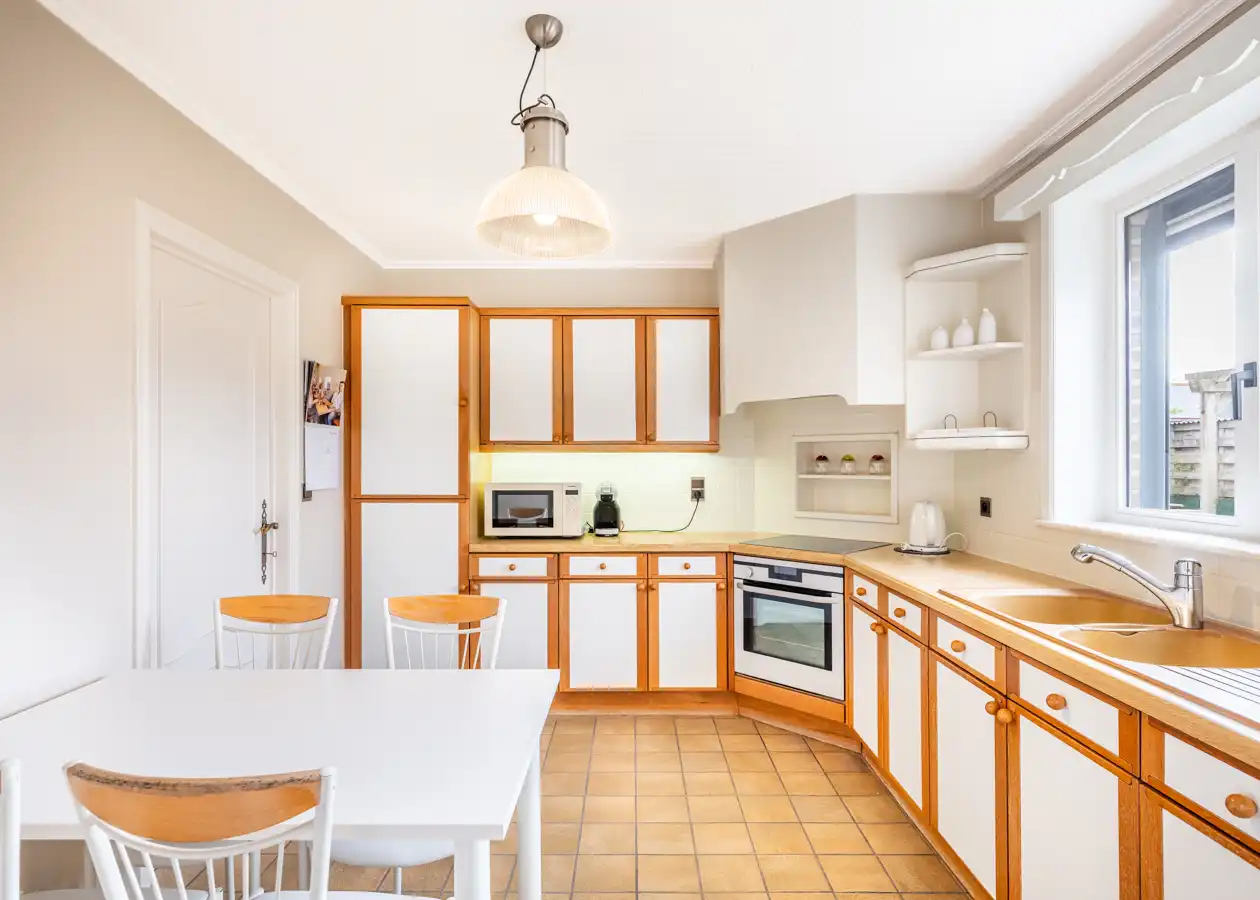 Vrijstaande bungalow met 2 slpk, tuin rondom en label C foto 15