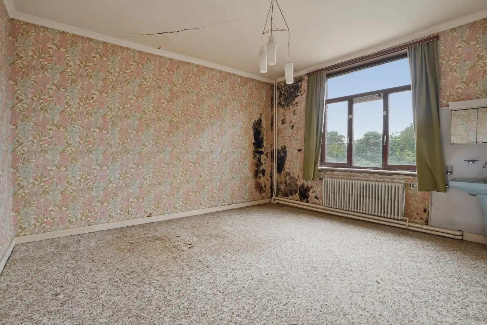 Te renoveren woning met veel op potentieel op topligging. foto 13