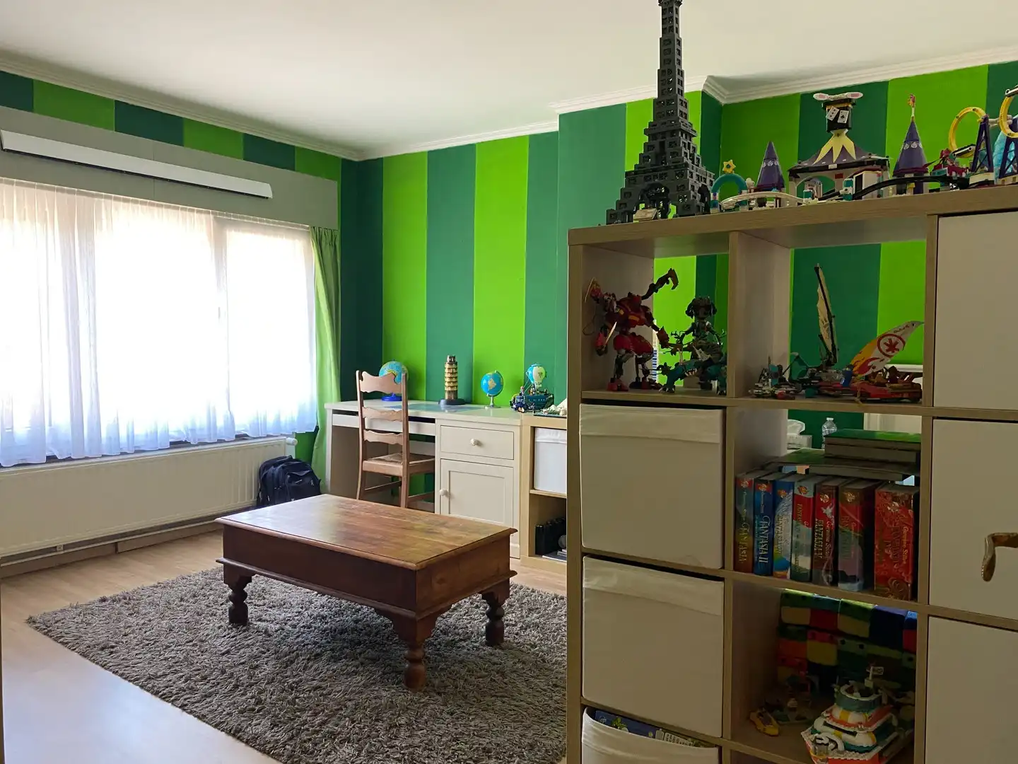 Halfopen woning met grote tuin en garage op ideale ligging foto 6