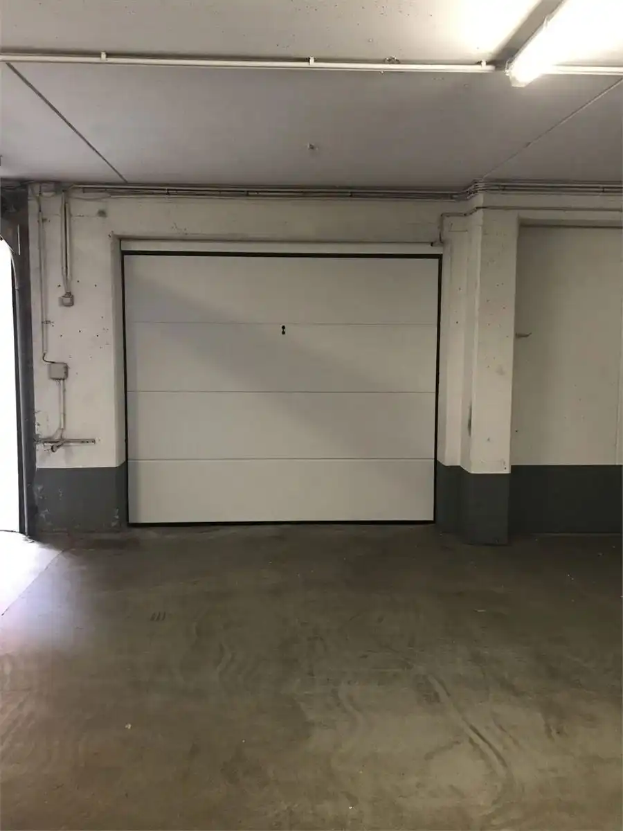 Garagebox te huur in het centrum van Leuven foto 3