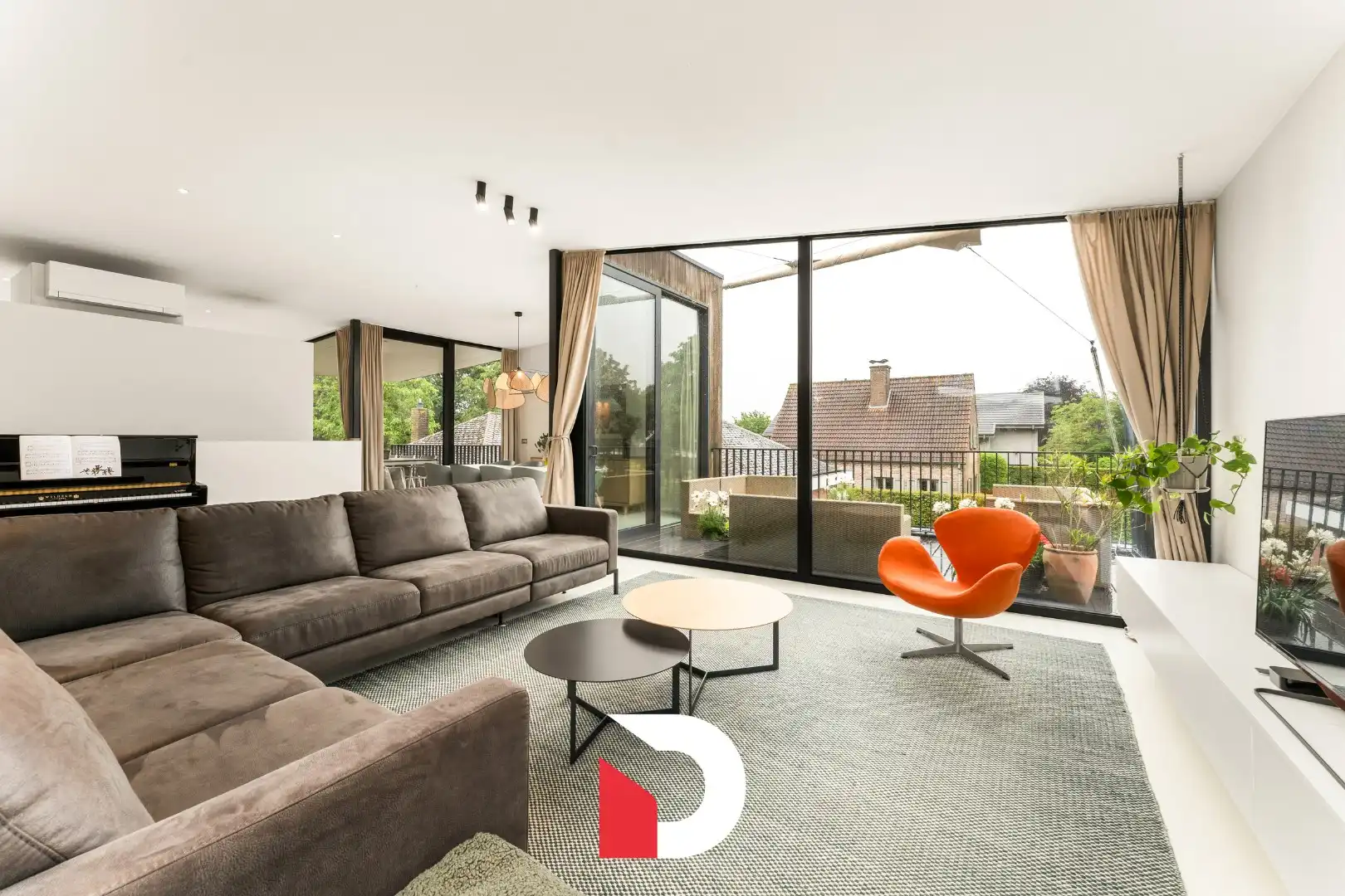 Unieke tijdloze villa met 3 tot 4 slk op leuk perceel in Sint-Andries foto 9