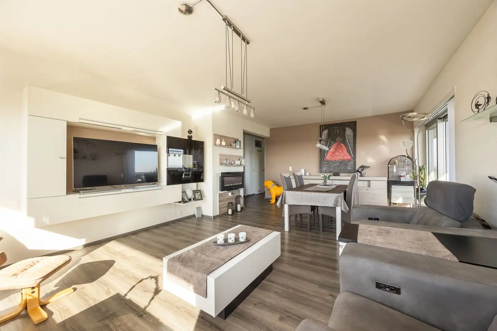 3 slaapkamer hoekappartement met panoramisch uitzicht foto 4