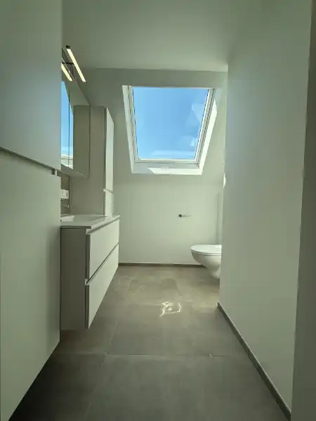Prachtig ruim BEN-penthouse met 3 slpks, 2 terrassen én overdekte parking in het centrum van Houthalen foto 13