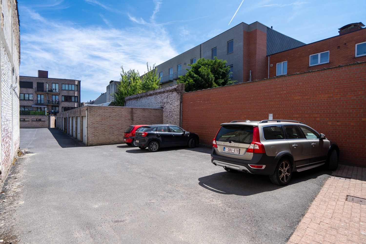 CENTRAAL PAND MET 7x PARKING foto 9