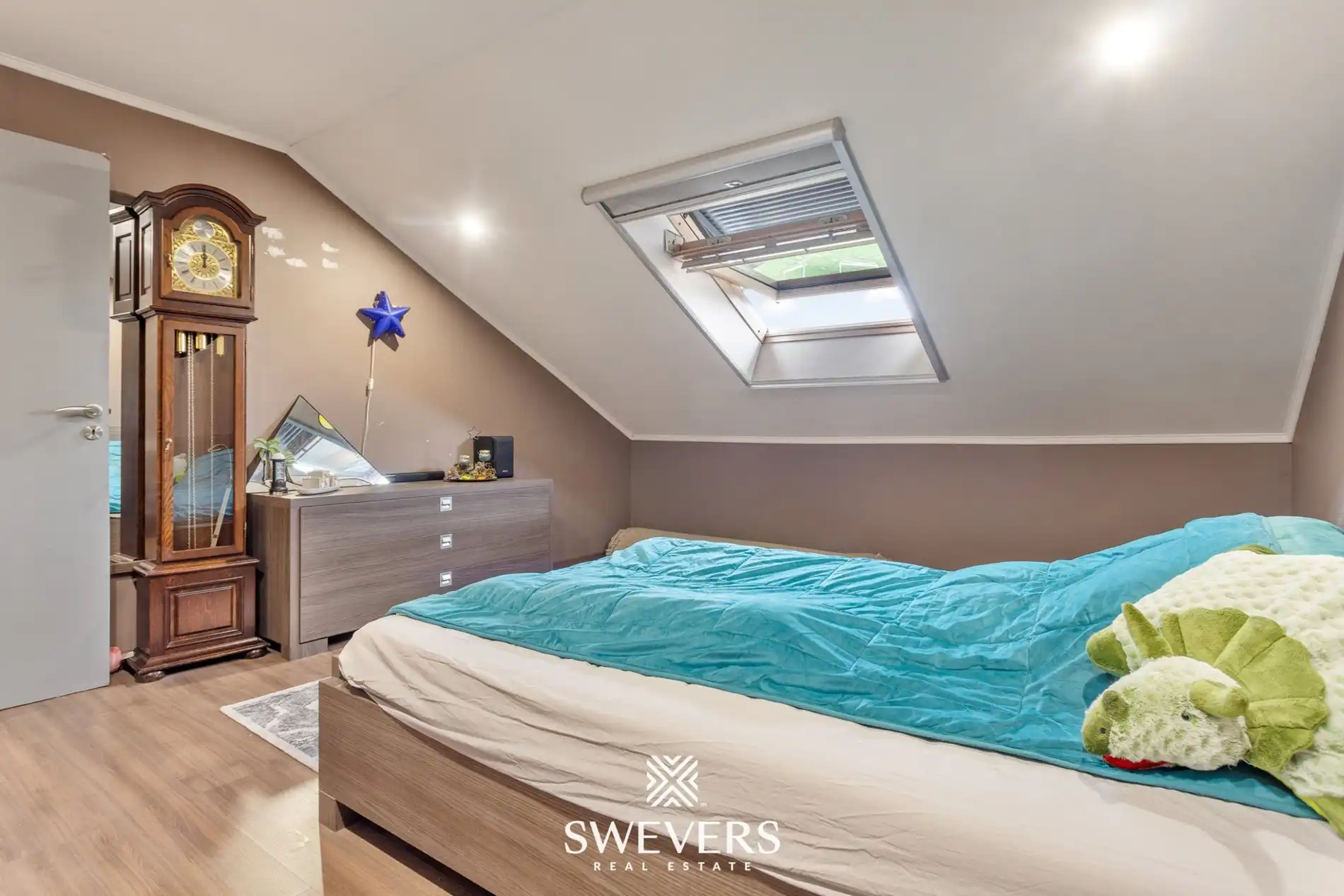 Ruime & energiezuinige gezinswoning in Sint-Truiden foto 18