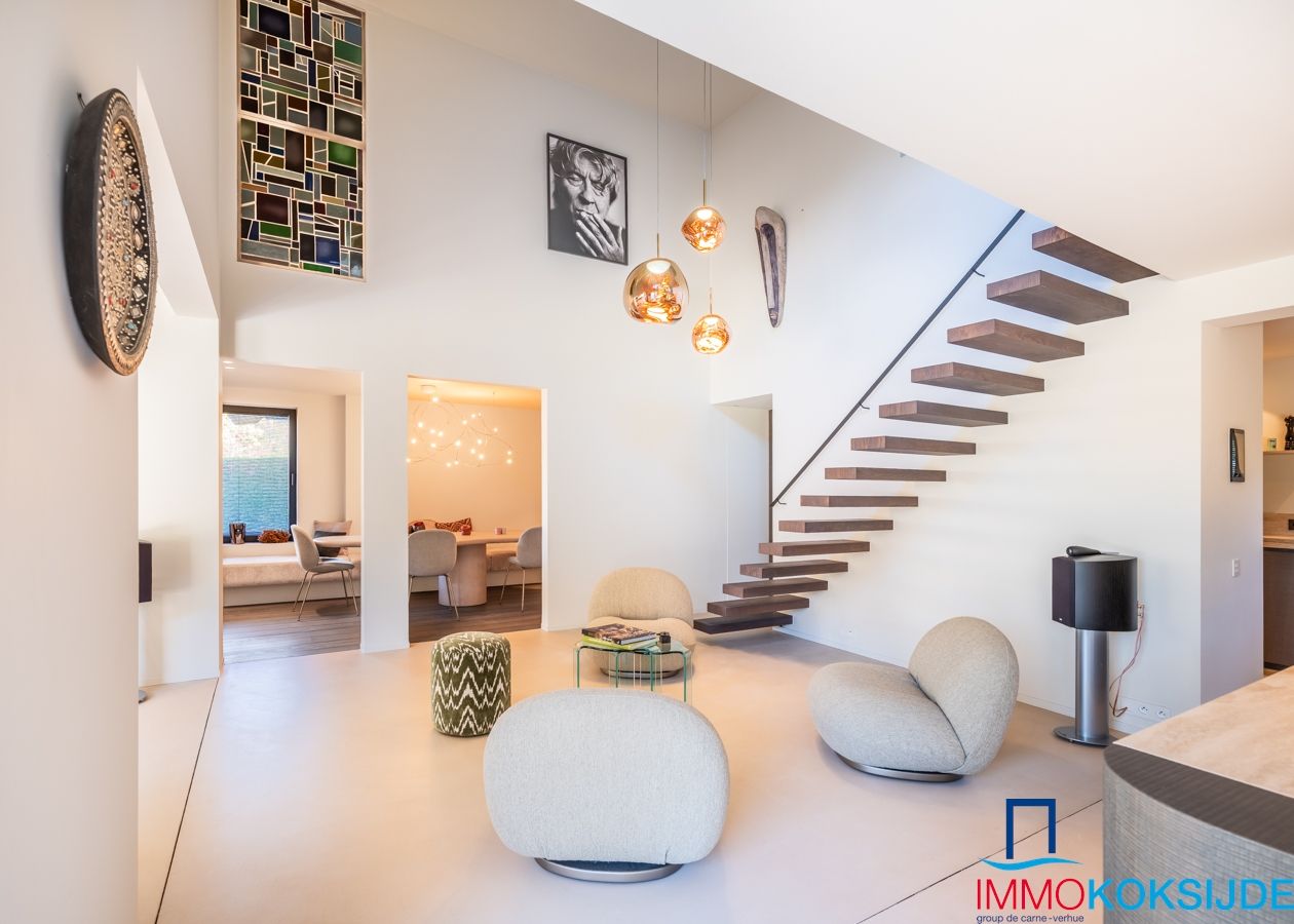 Luxueus gerenoveerde villa met 5 slaapkamers, residentieel gelegen op toplocatie in Sint-Idesbald. foto 11