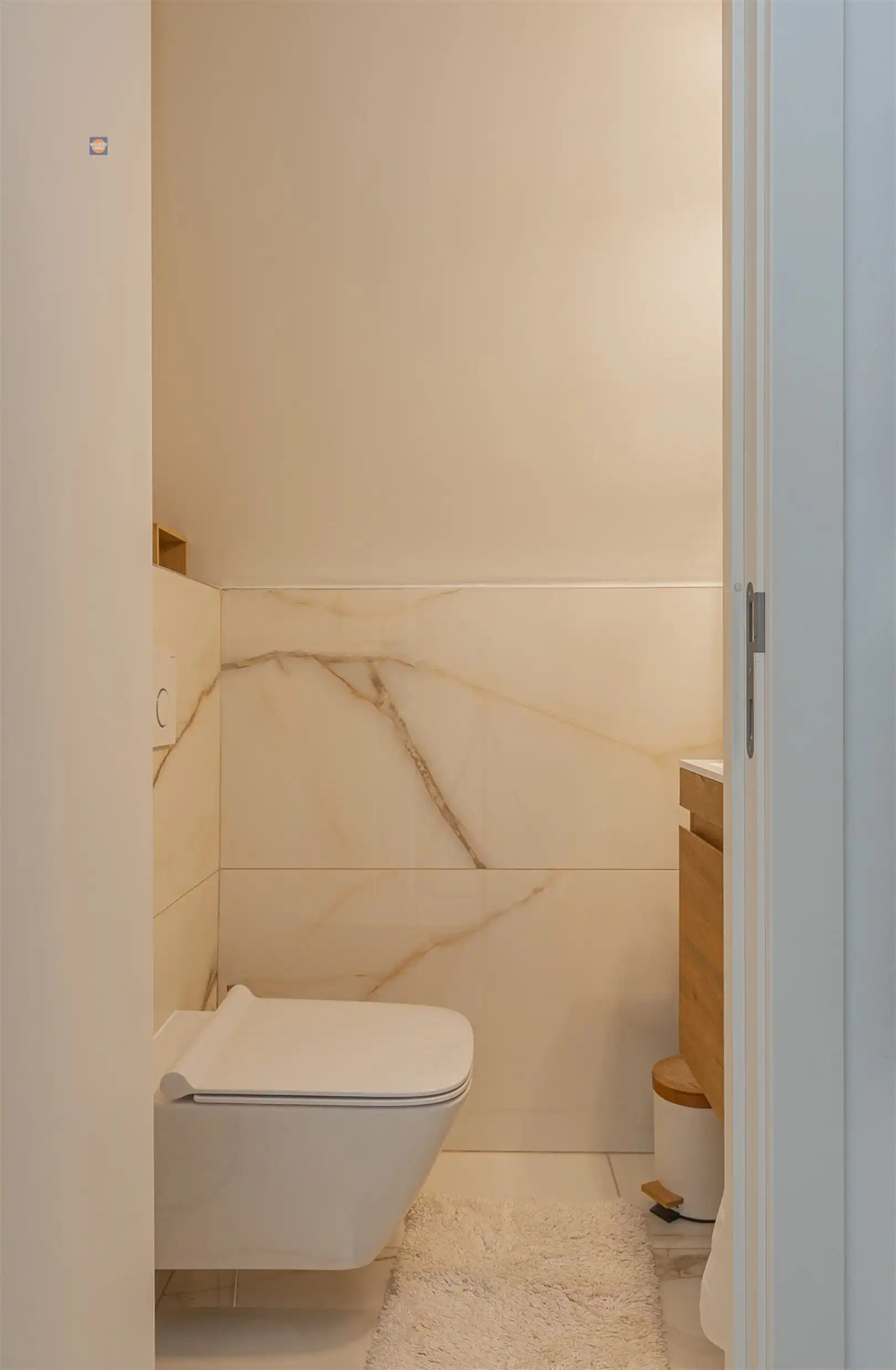 Ruime halfopen woning met grote tuin en 3 slaapkamers foto 18