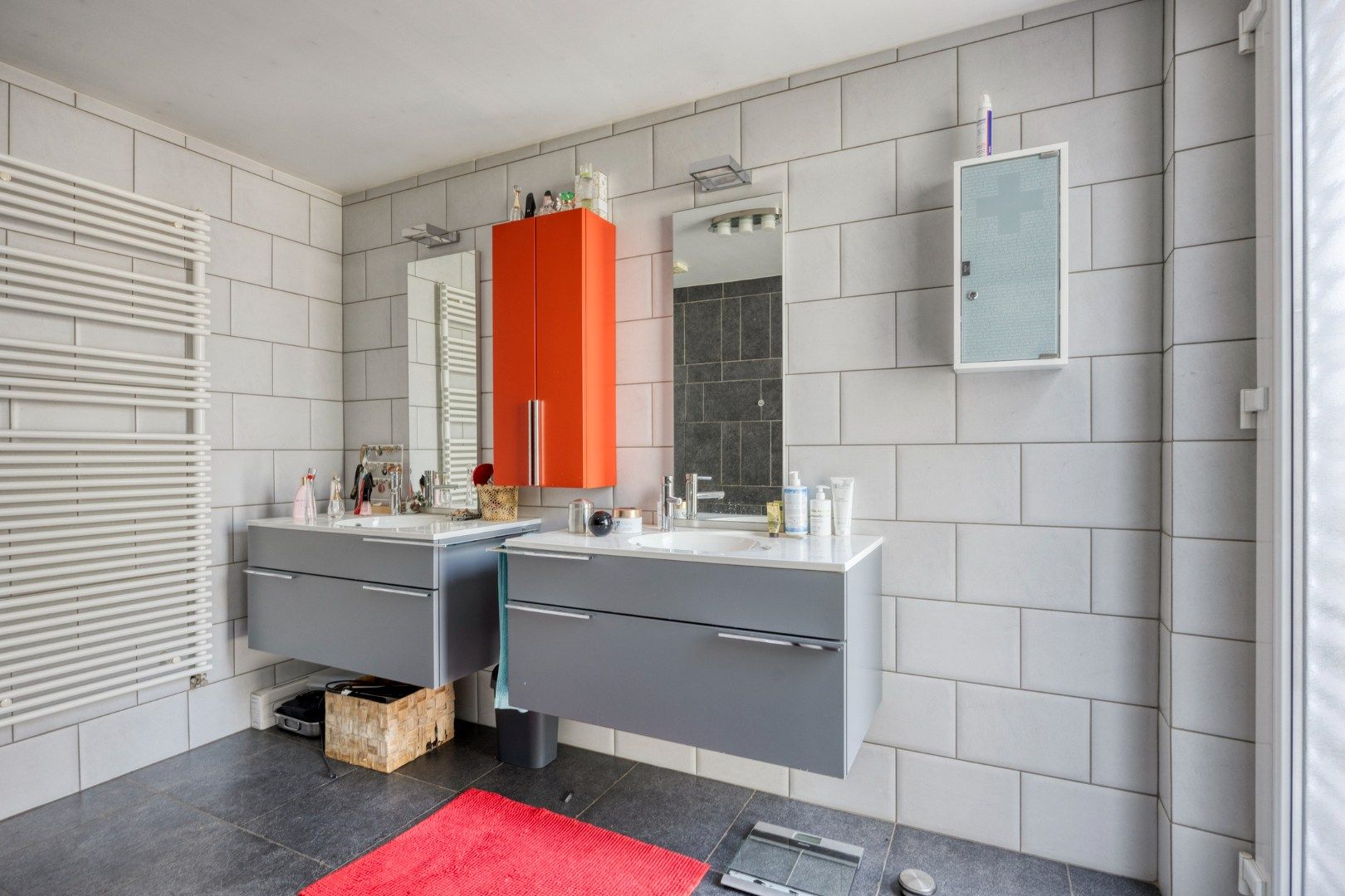 Ruime halfopen bebouwing met grote tuin op fietsafstand van het centrum van Tongeren foto 18