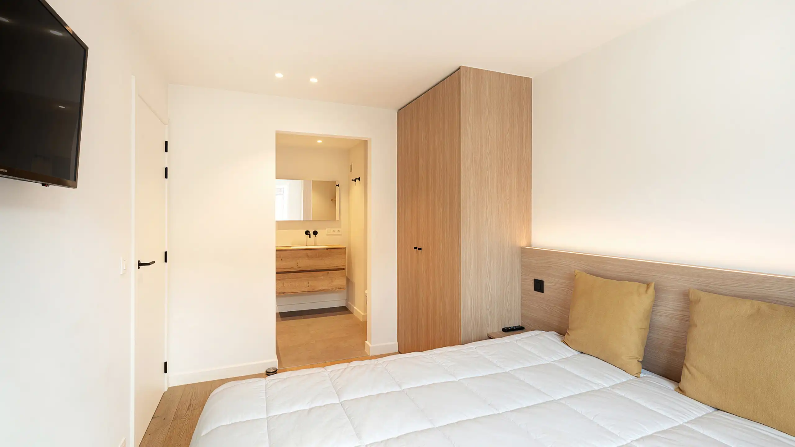 Uitzonderlijk ruim en lichtrijk wonen in het hart van Knokke foto 23